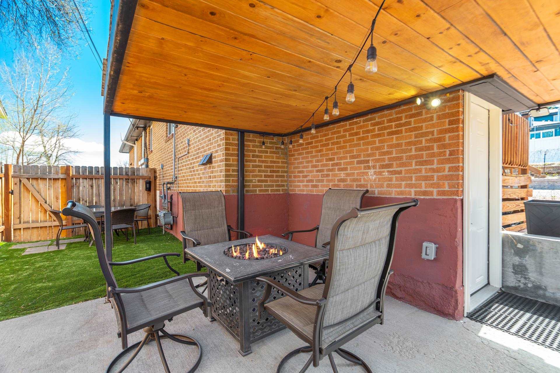 Modern 3BR Retreat Near Garden of Gods, Sleeps 7 4