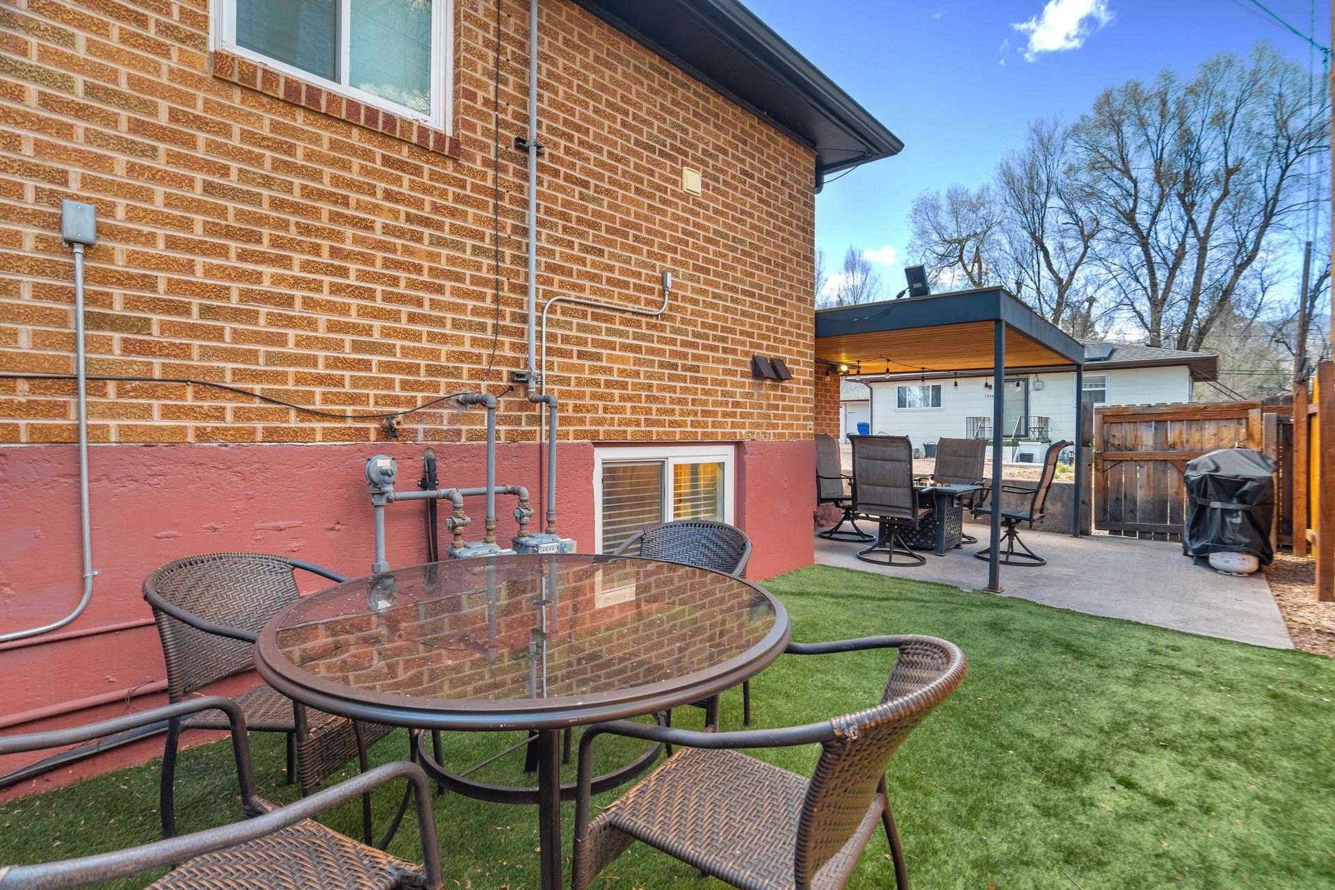 Modern 3BR Retreat Near Garden of Gods, Sleeps 7 6