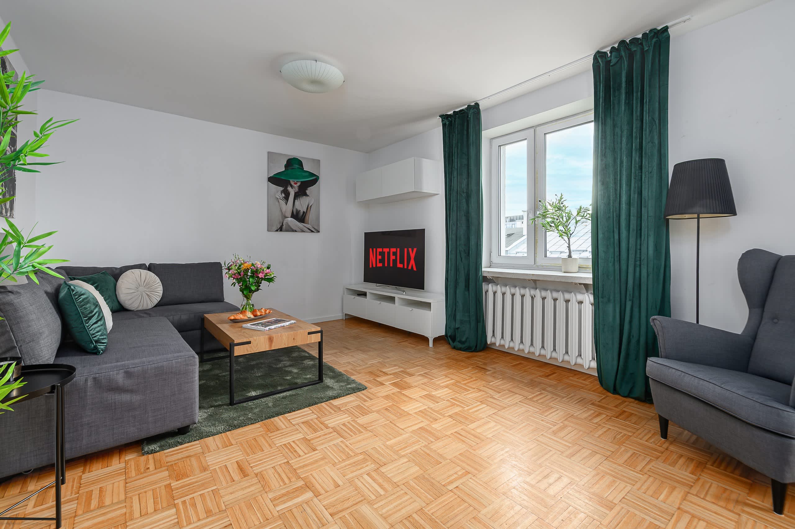 Lumina Cozy Apartment with balcony near Muzeum Życia