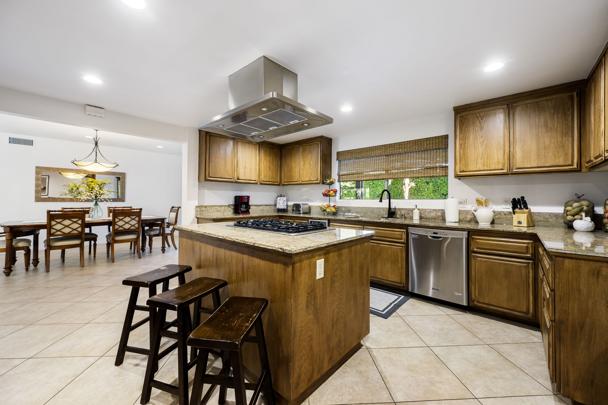 Relaxing Retreat in South Palm Desert 3