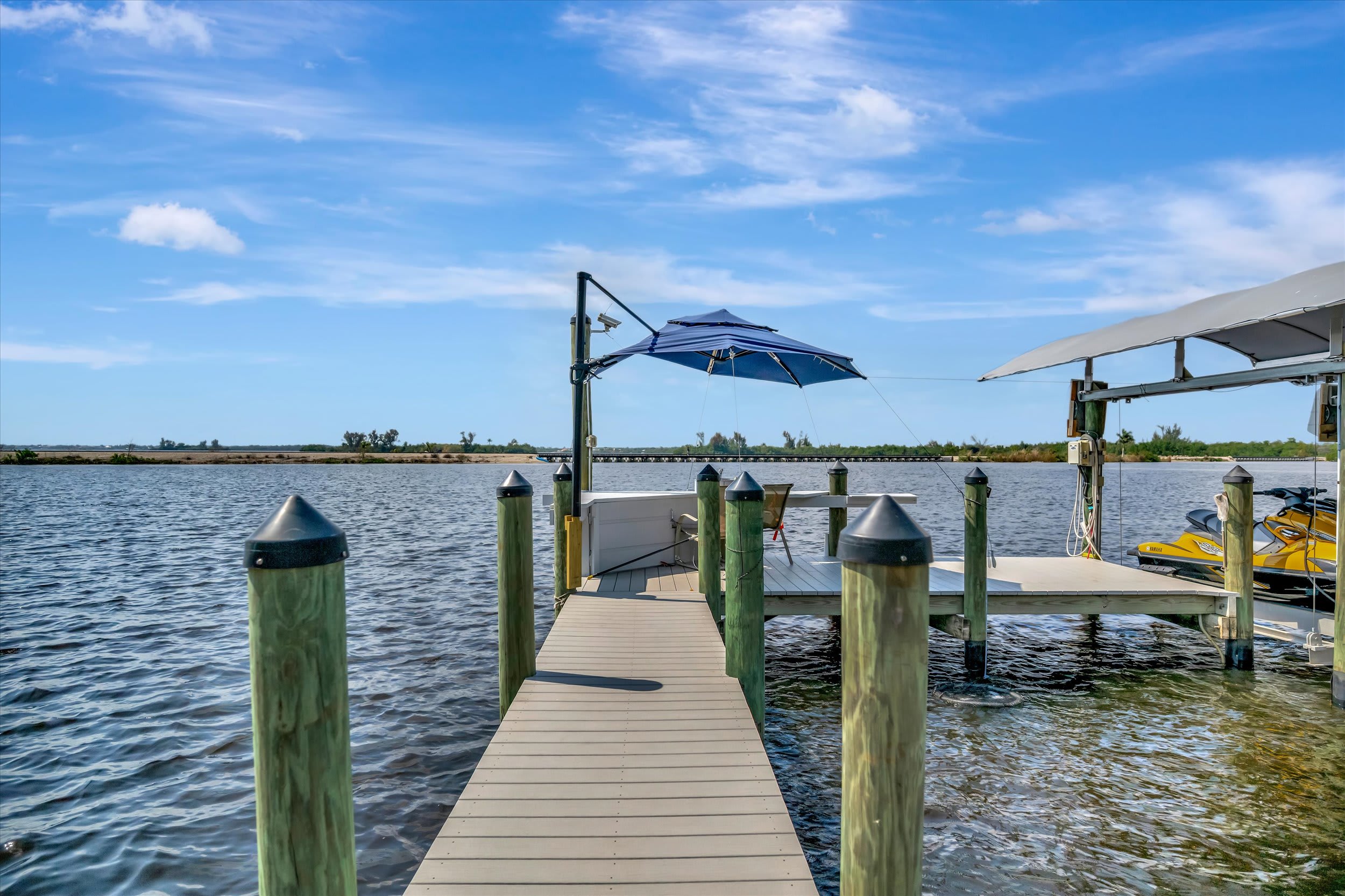 Waterfront Boat House Fort Myers, Dock & Pool