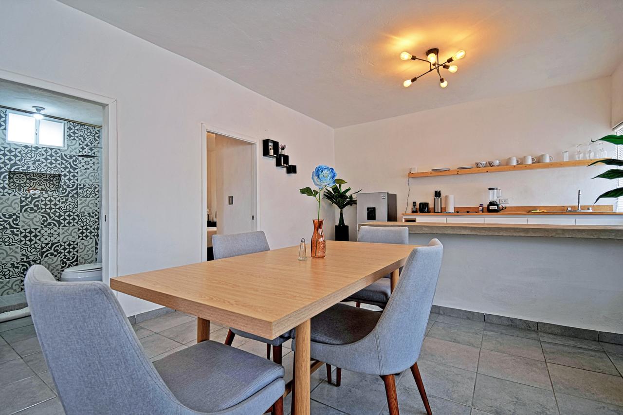 Family-Friendly La Paz Apartment 2BR Haven with AC & WiFi - Perfect Getaway! — La Paz, Baja California Sur — vacation rental
