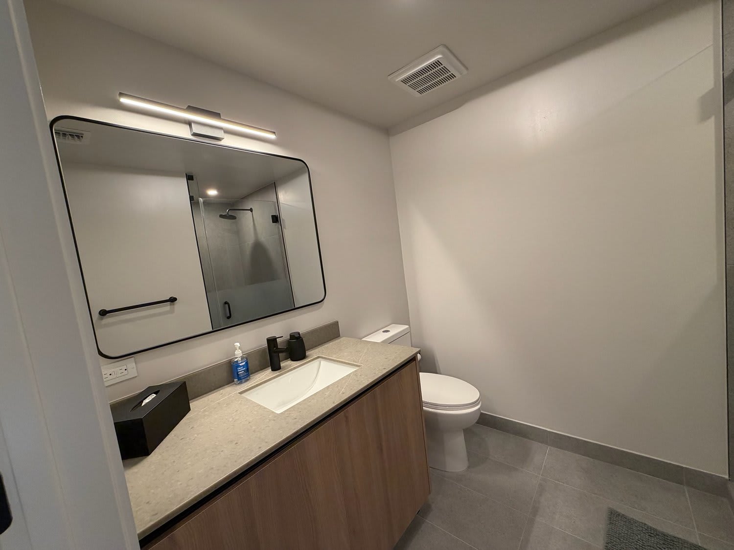 Modern Studio in Brickell - Rooftop Pool & Gym