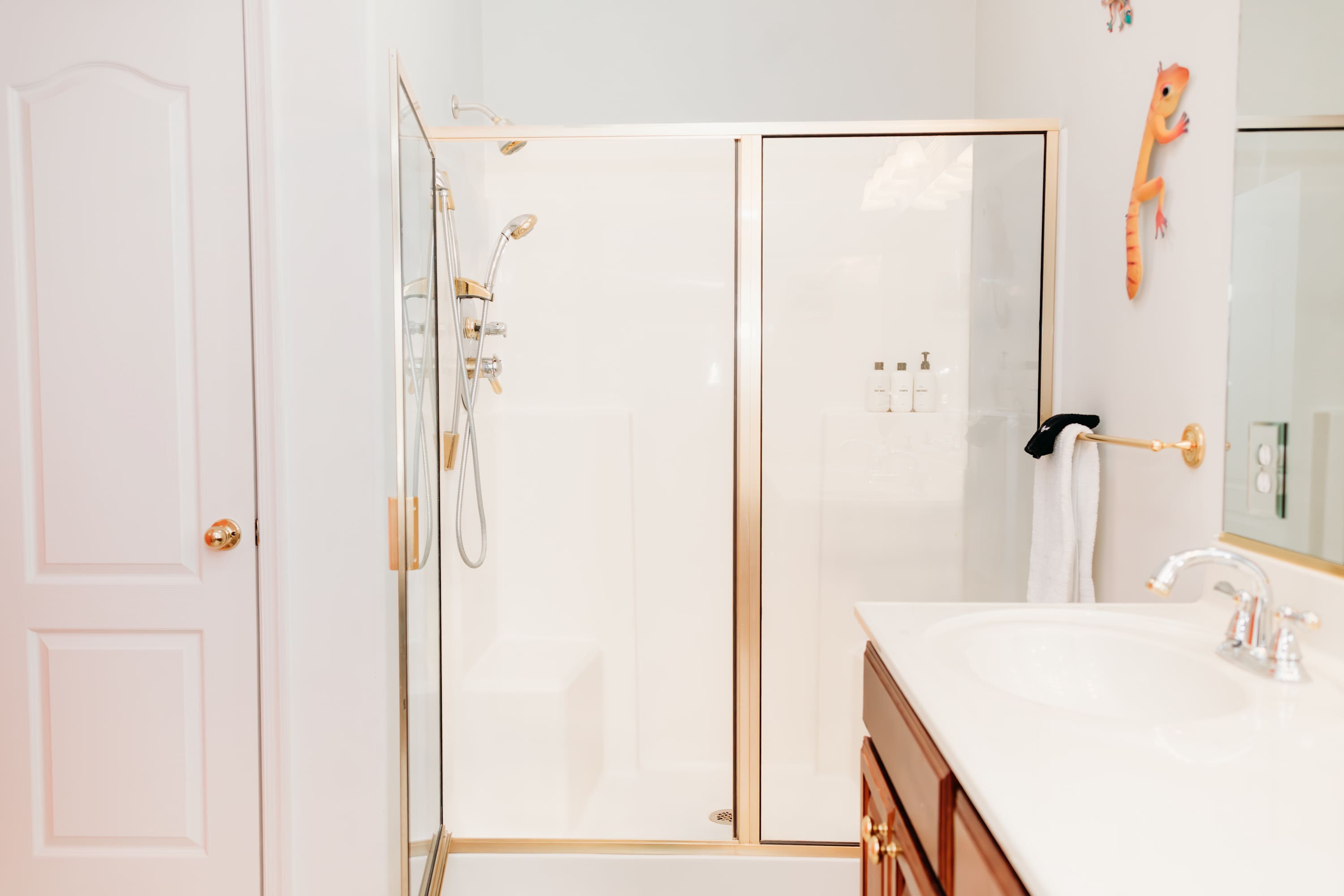 Steps to the Pool, Minutes to the Beach—Bay Creek