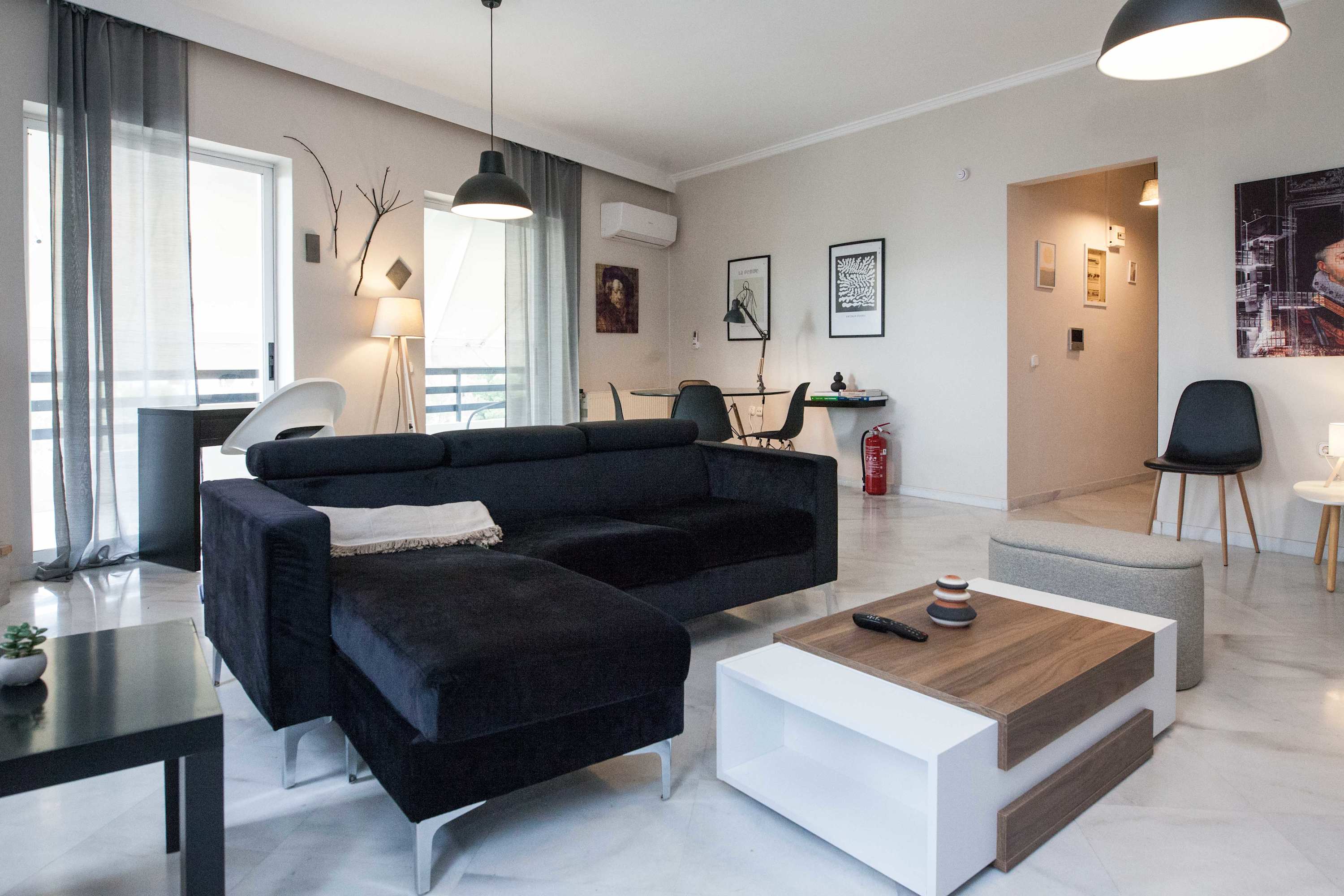 Modern Stylish 3Bd Balcony Retreat in Neo Irakleio — holiday rental in Athens