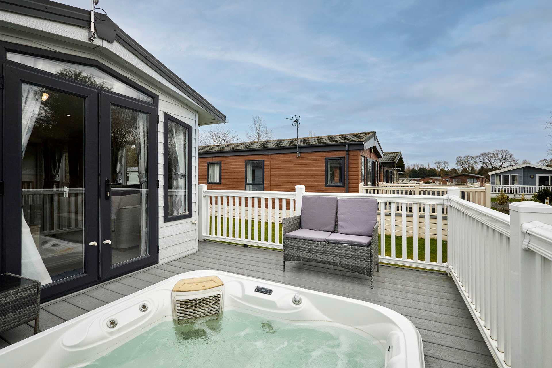 Wentbridge Lodge – photo 1