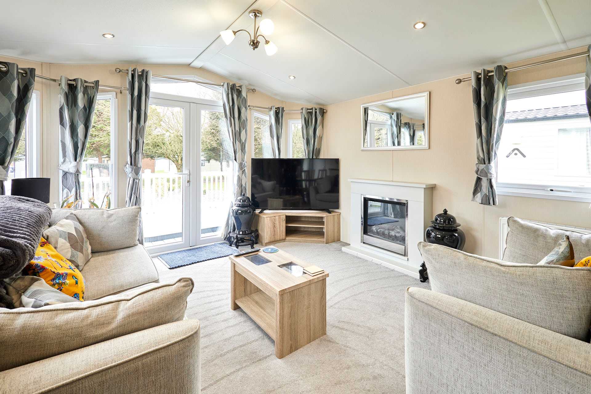 Wentbridge Lodge – photo 2