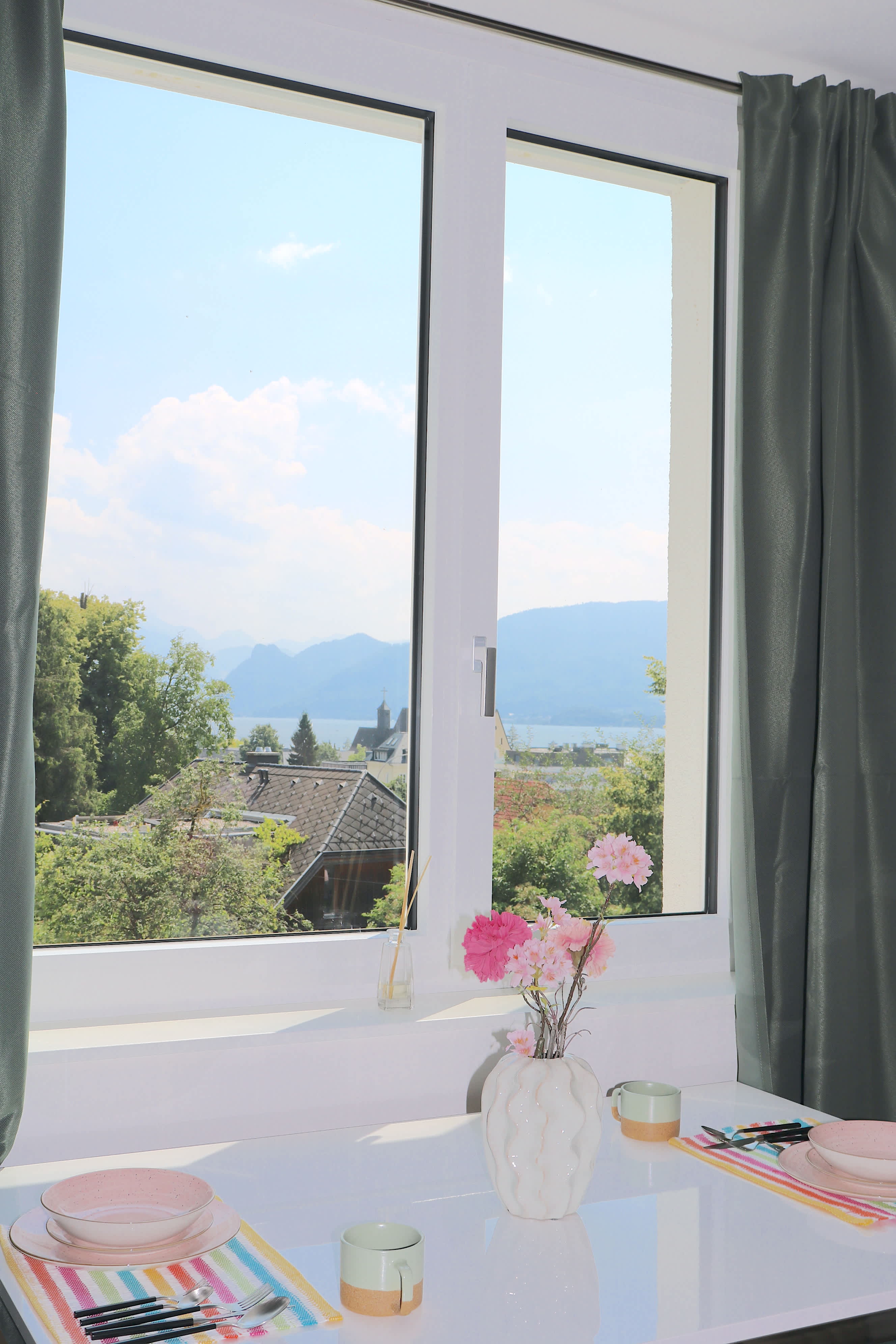 1 Zimmer Apartment mit Blick auf den See