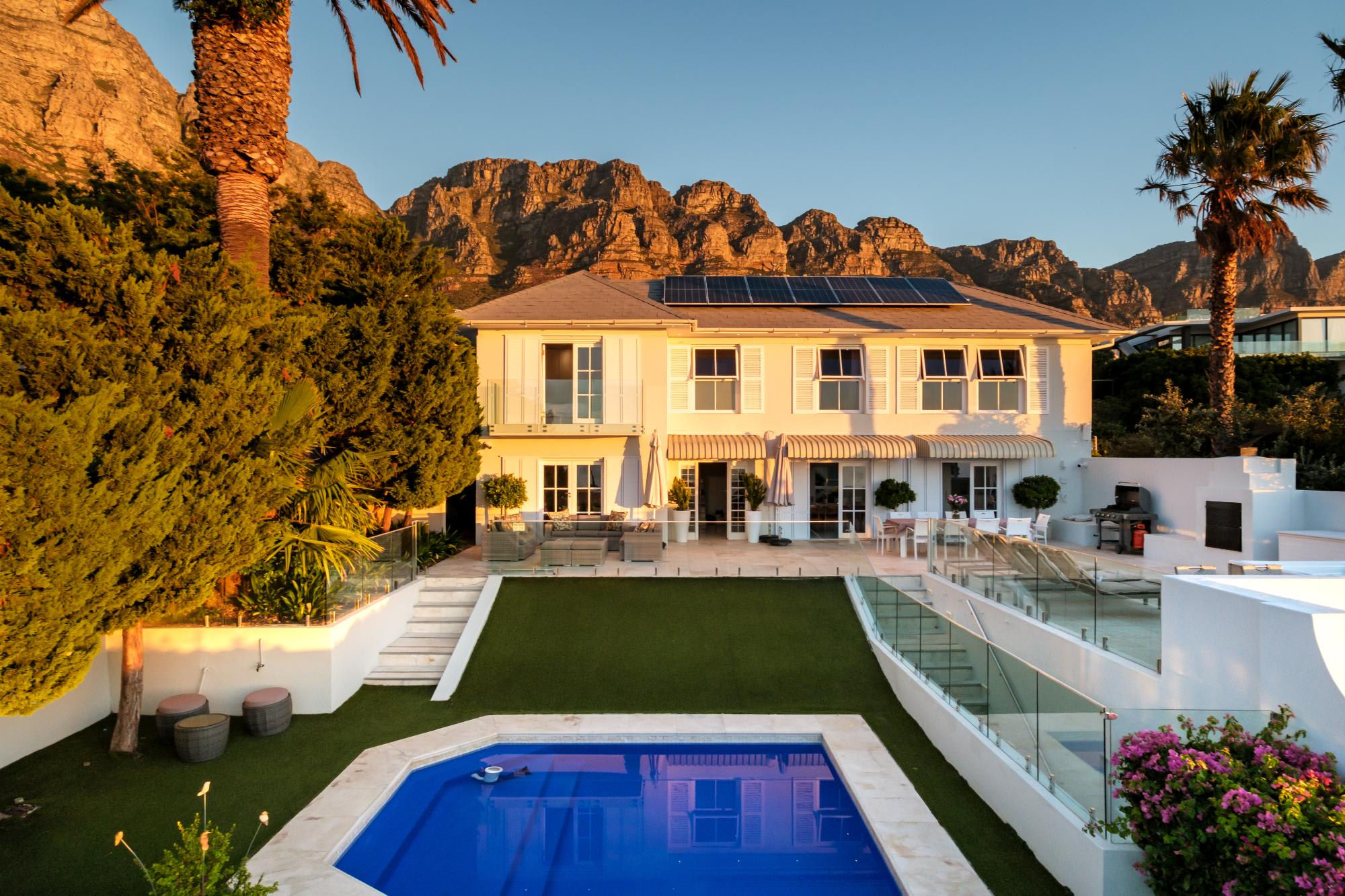Featured Property Incredible 6bed w Pool in Camps Bay Villa Galazzio