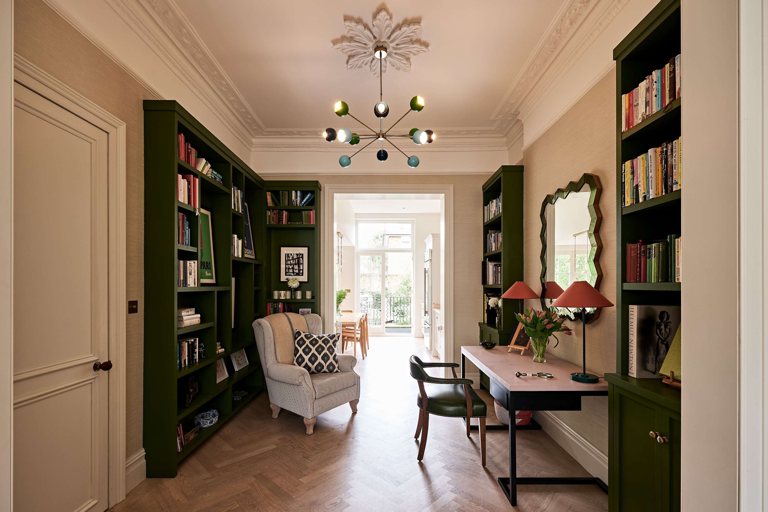 Grand 6 bed Home in Holland Park With Garden in Saint James's Gardens 25 W11 4RE - Property image 11 - VivreStays