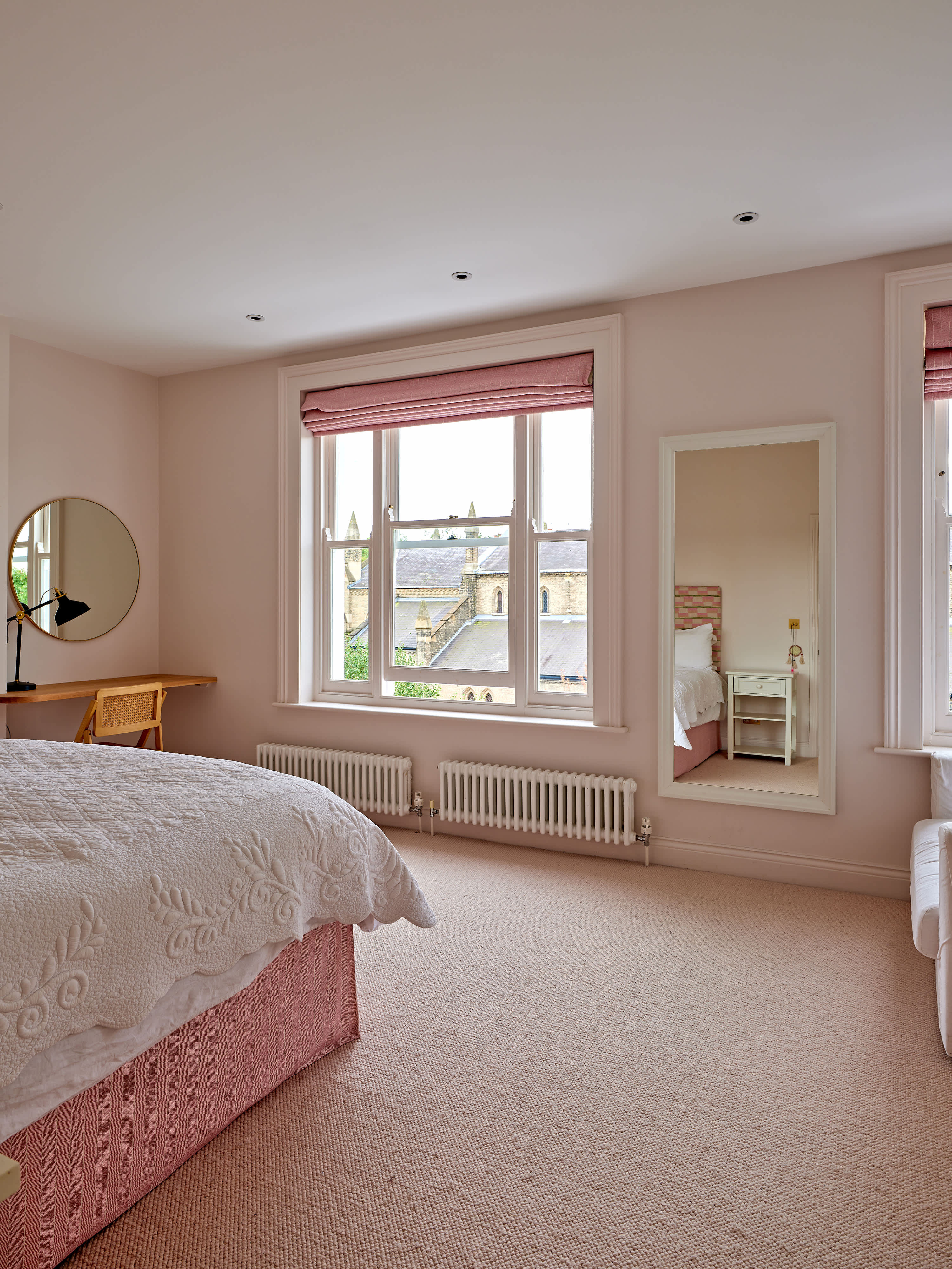 Grand 6 bed Home in Holland Park With Garden in Saint James's Gardens 25 W11 4RE - Property image 30 - VivreStays