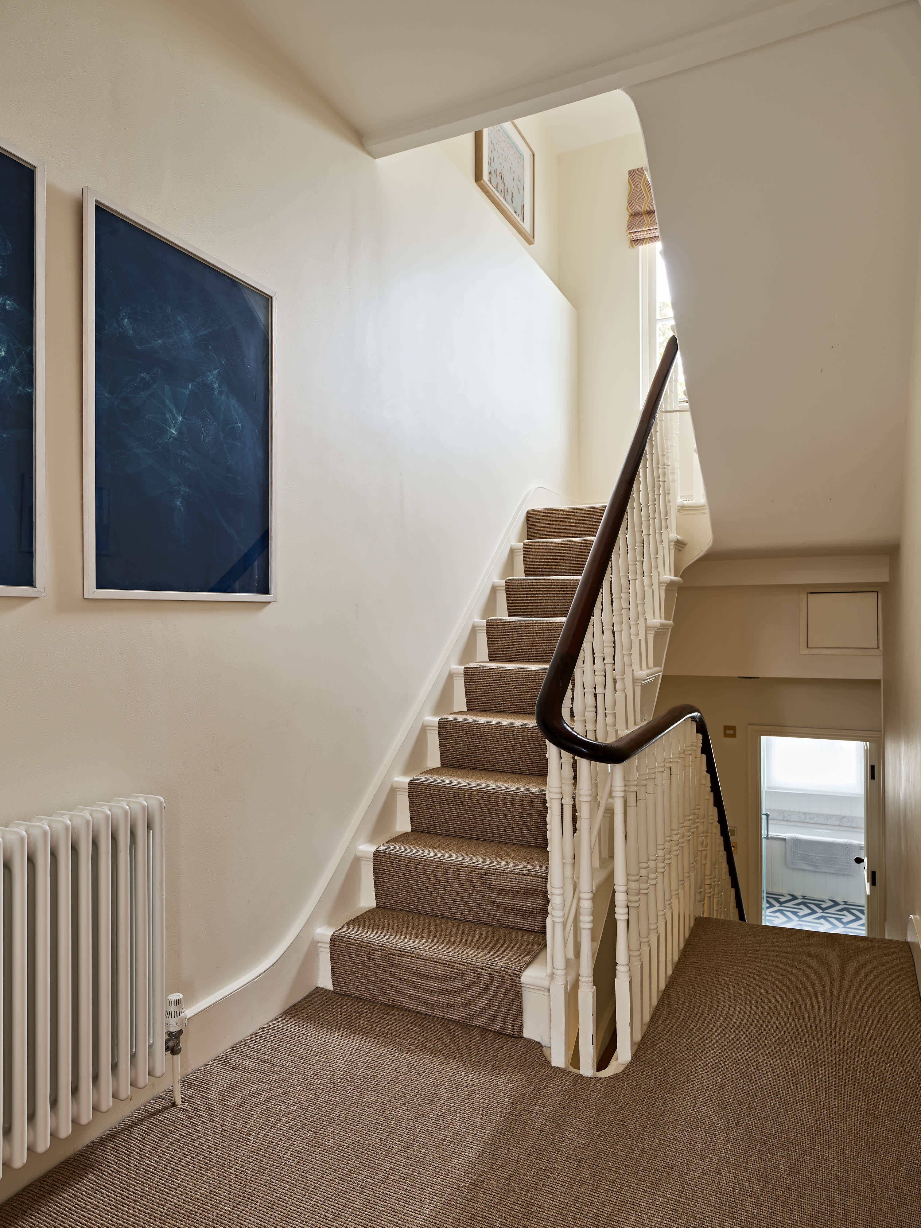 Grand 6 bed Home in Holland Park With Garden in Saint James's Gardens 25 W11 4RE - Property image 48 - VivreStays