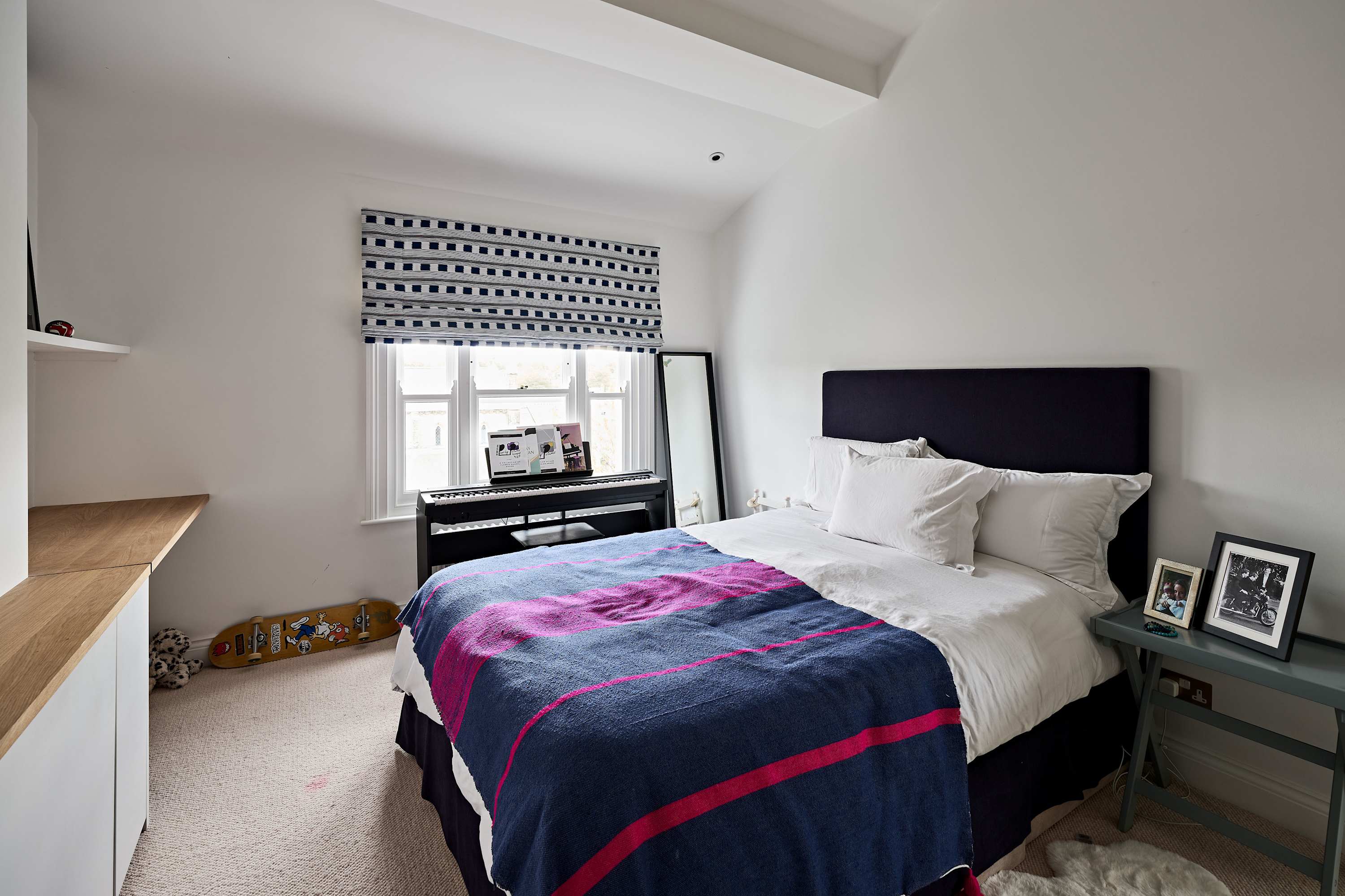 Grand 6 bed Home in Holland Park With Garden in Saint James's Gardens 25 W11 4RE - Property image 37 - VivreStays