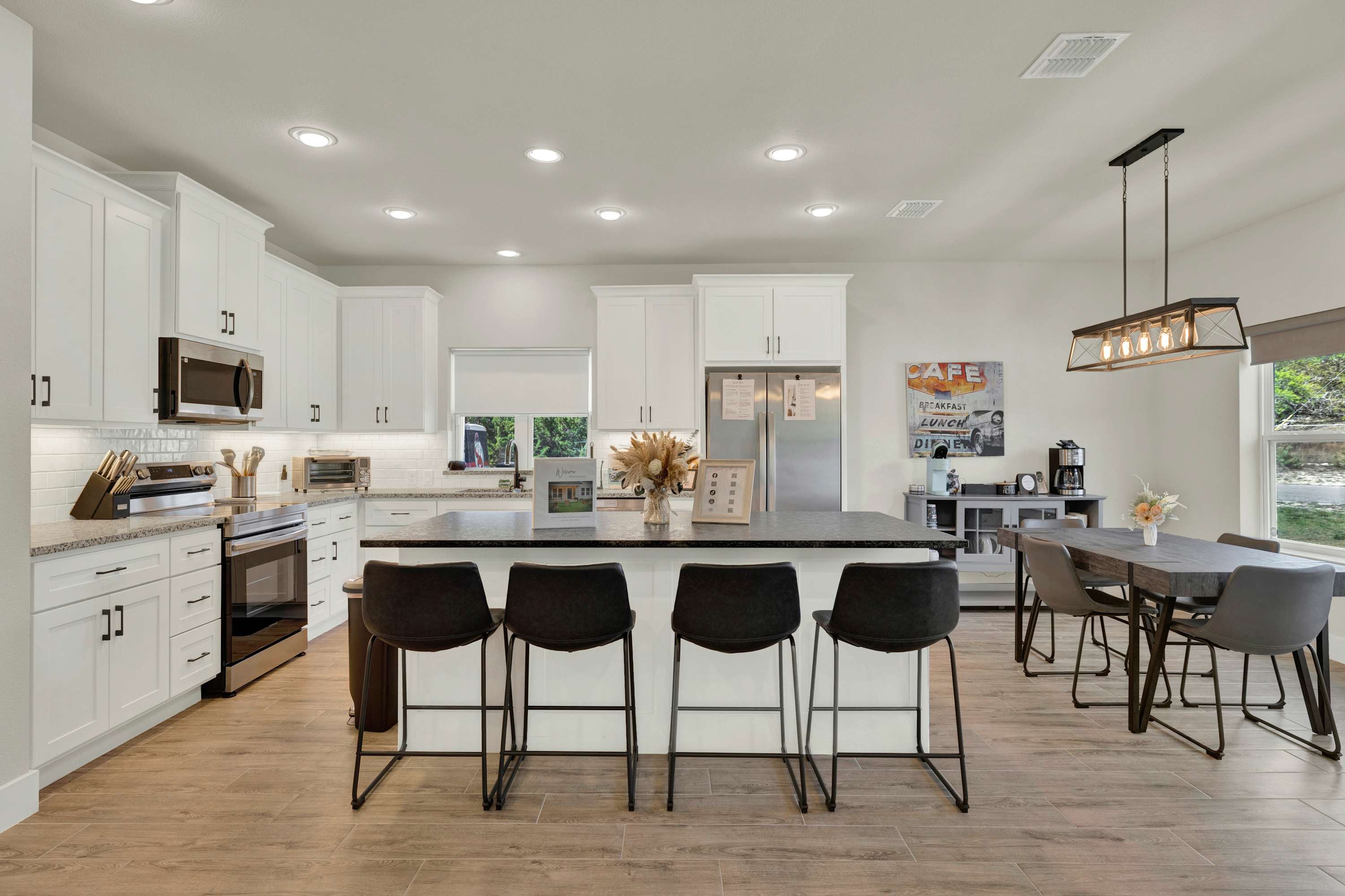 Southern Hill Country Hideaway 5