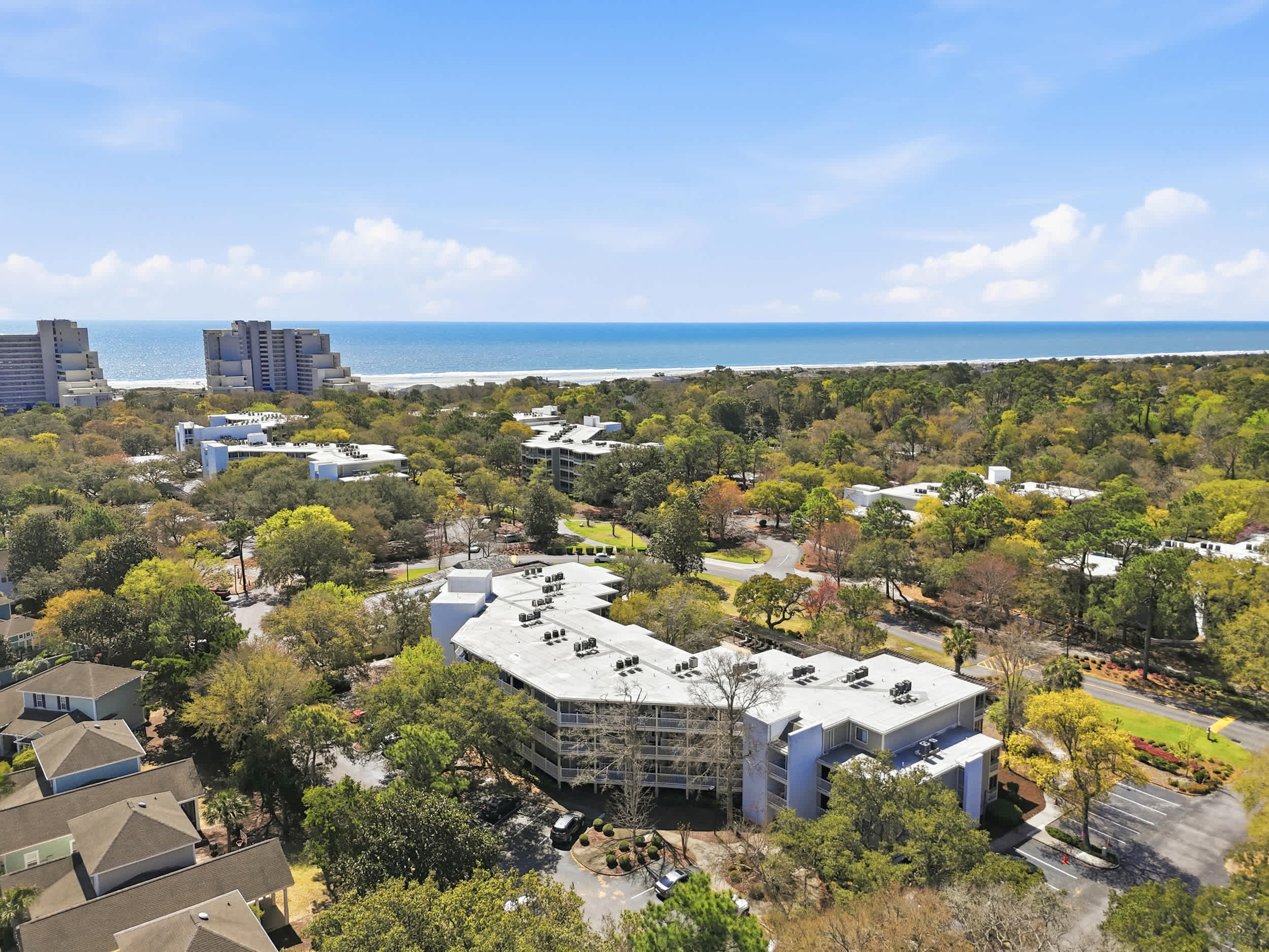 Ocean Creek Resort Villa w Fireplace and Balcony