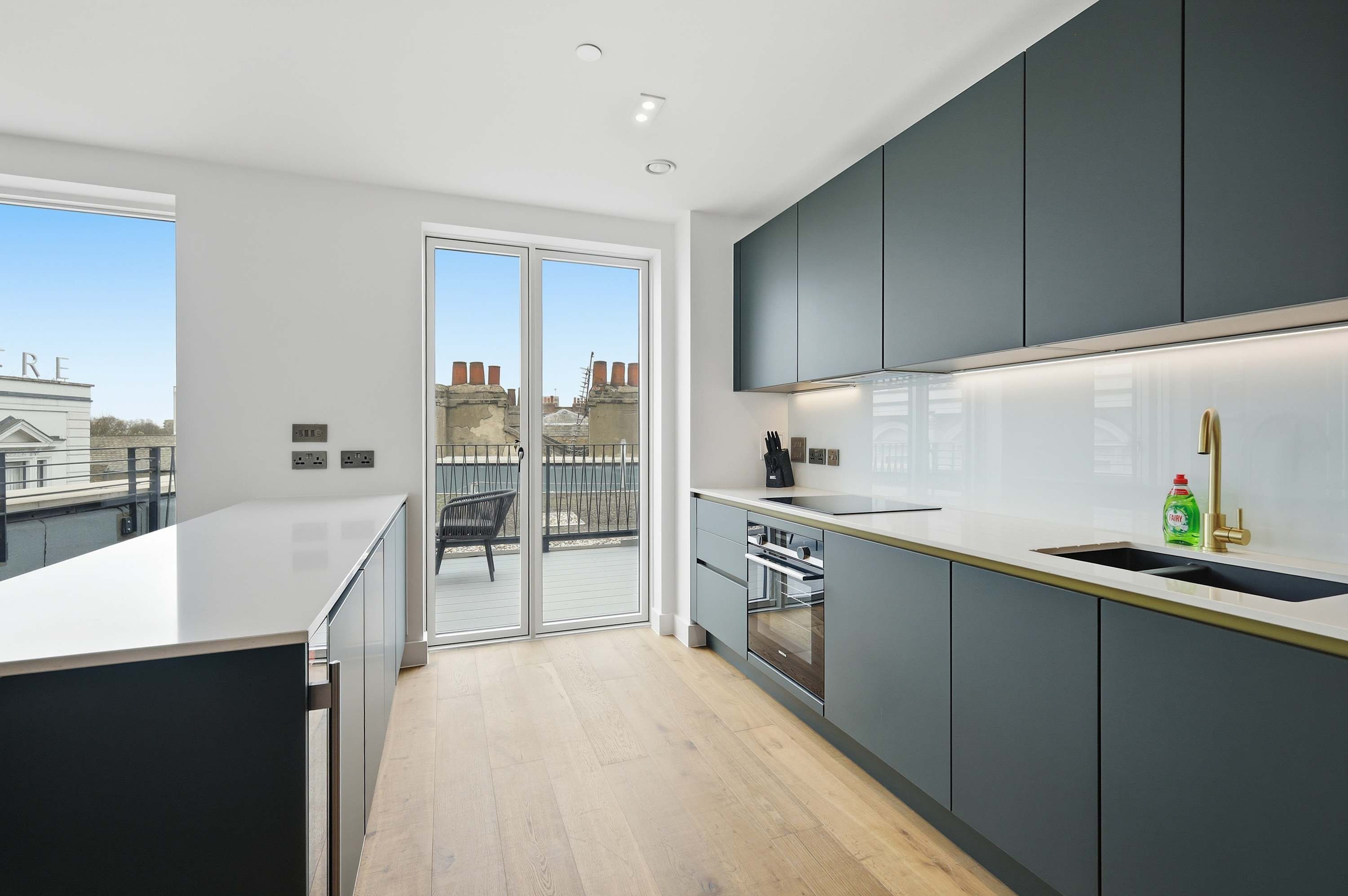 Limehouse Suites Poplar