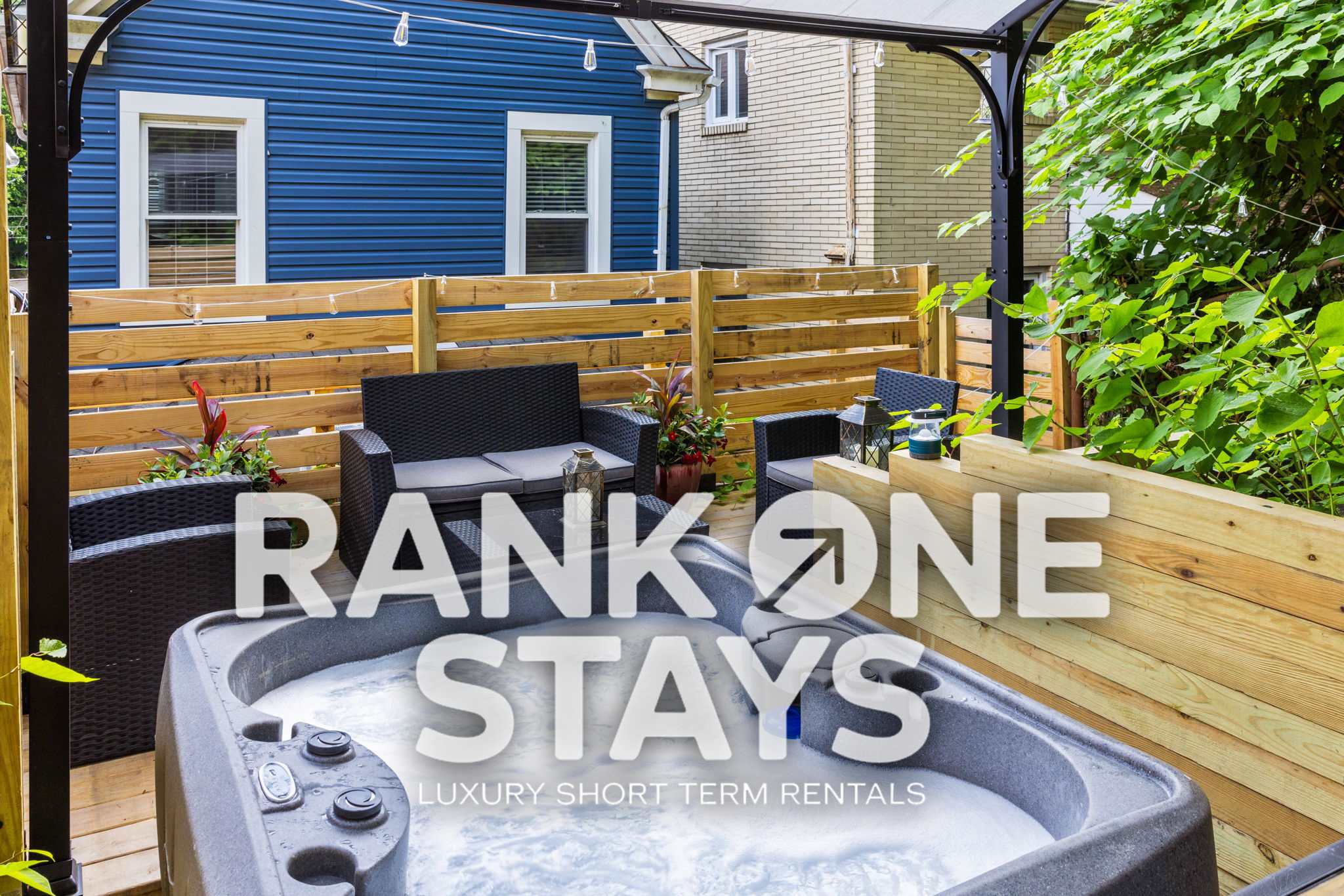 2 King Beds w Hot Tub Near Butler St
