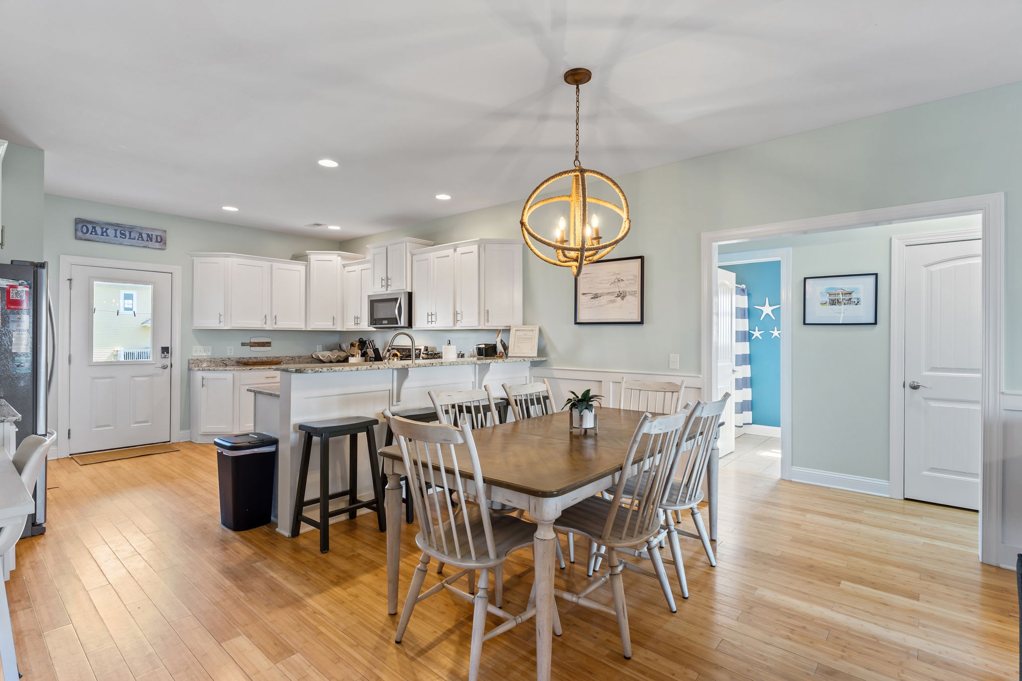 Toes in the Sand Ocean Views Steps from Beach | Photo 5