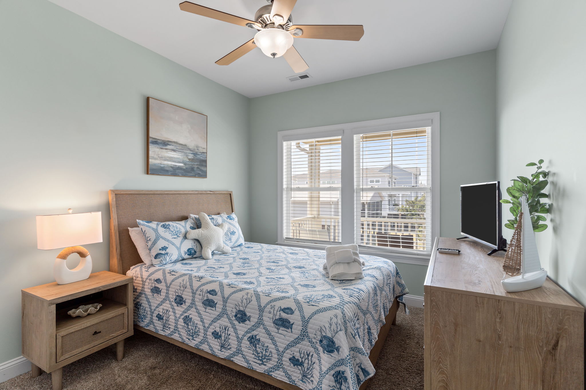 Toes in the Sand Ocean Views Steps from Beach | Photo 10