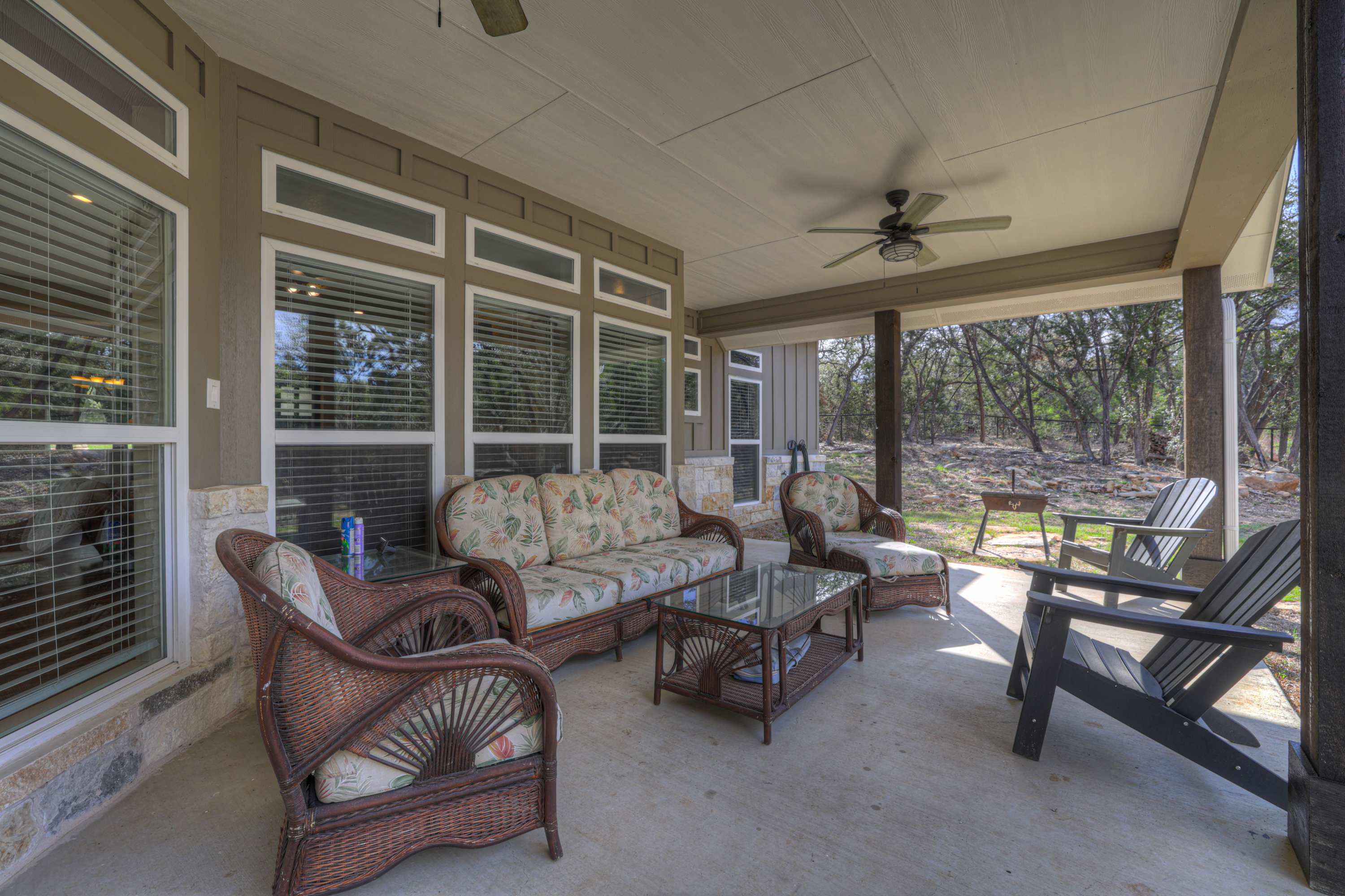 Crazy Horse-Close to Canyon Lake Marina! | Photo 28