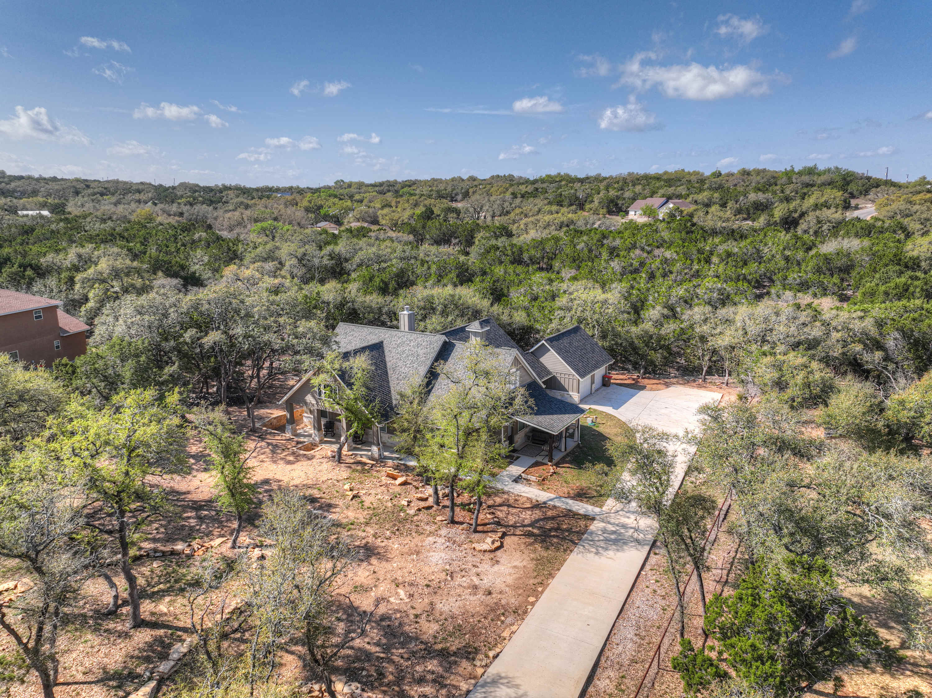 Crazy Horse-Close to Canyon Lake Marina! | Photo 31