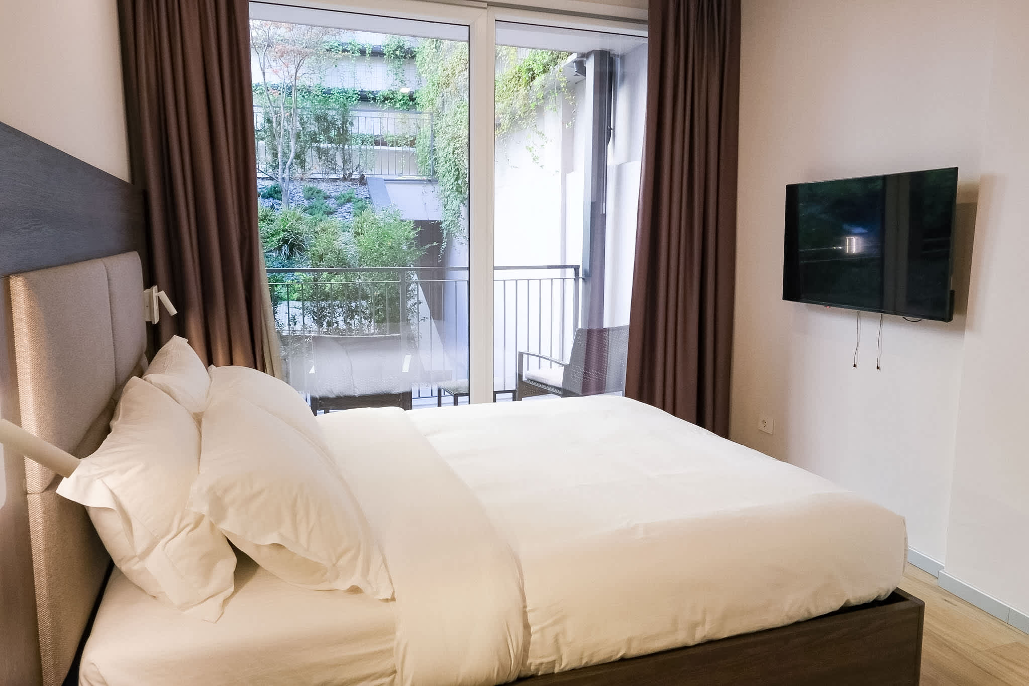 Quasi-Hotels | شقة غرفة نوم واحدة وشرفة خاصة في كادوري، ميلانو · 3