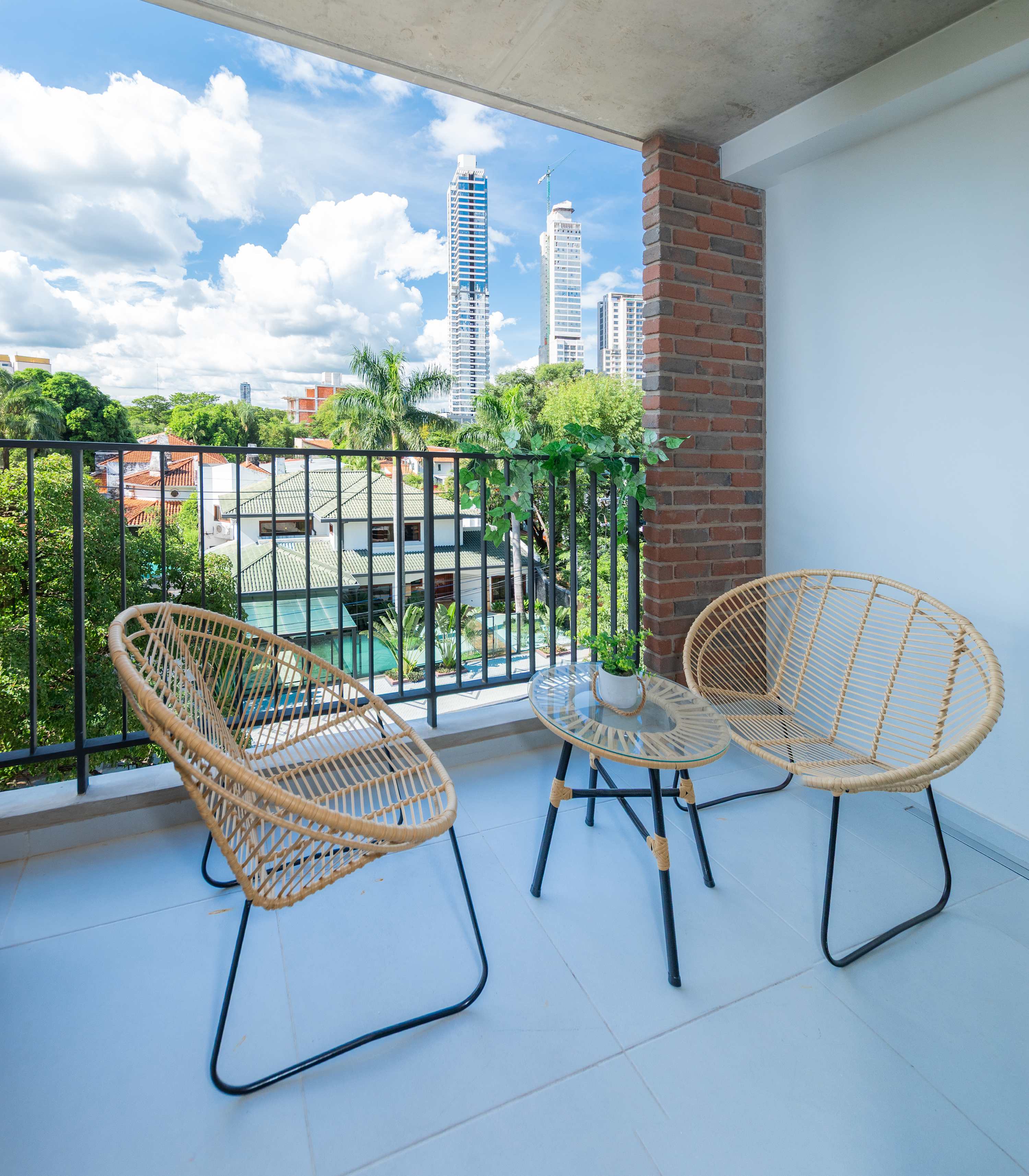 hhuswdglmpl6lqr6rev8