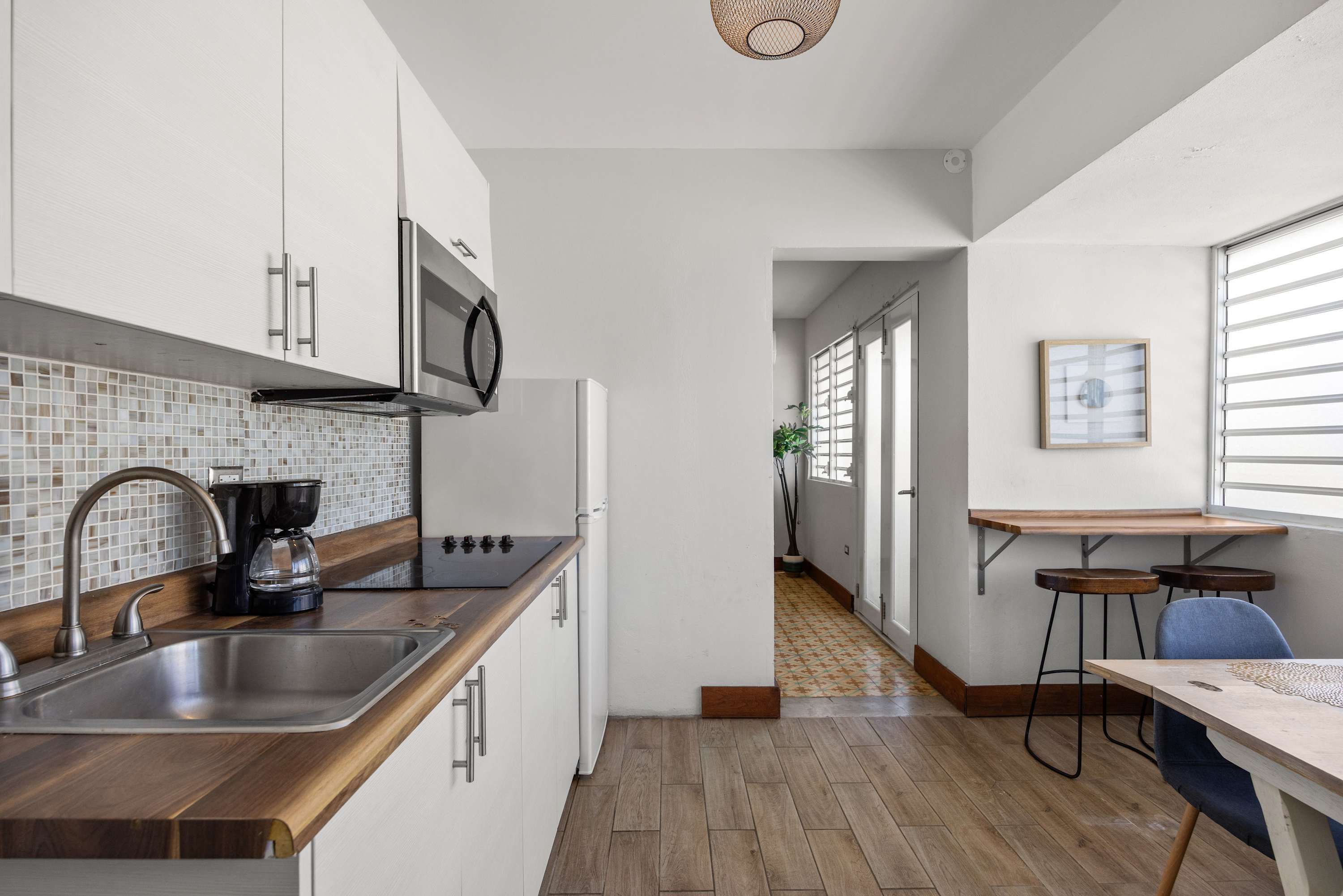 2-Bedroom | Great Location | WiFi and AC
