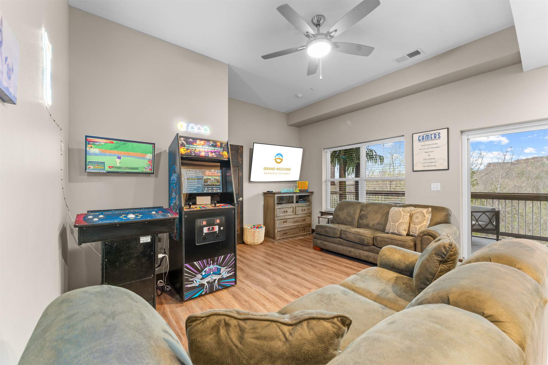 Gamers in your group are sure to love the arcade games available in the den!​