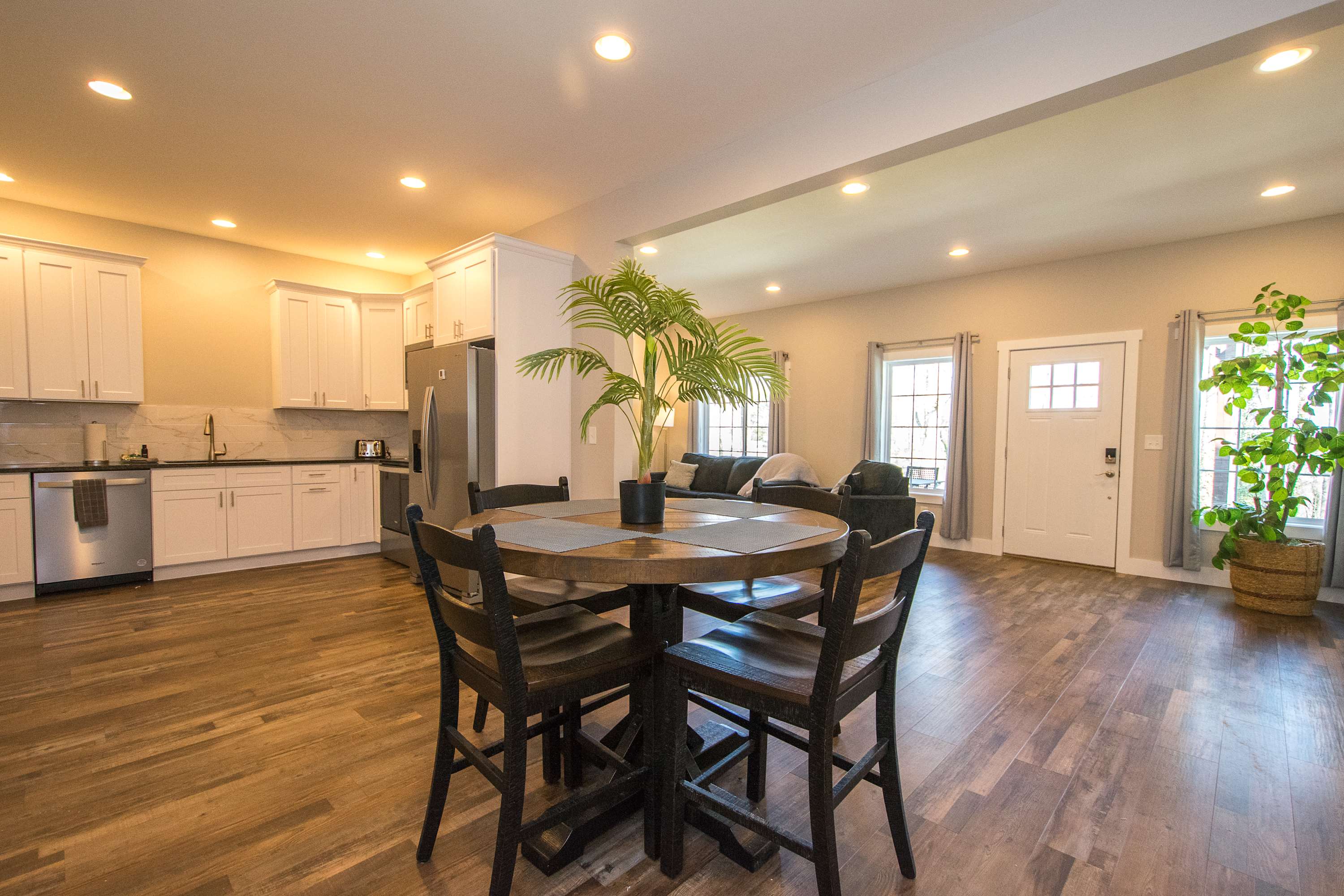 Lower Level Retreat w/ Free Tix | Private + Cozy — Hendersonville, NC — vacation rental