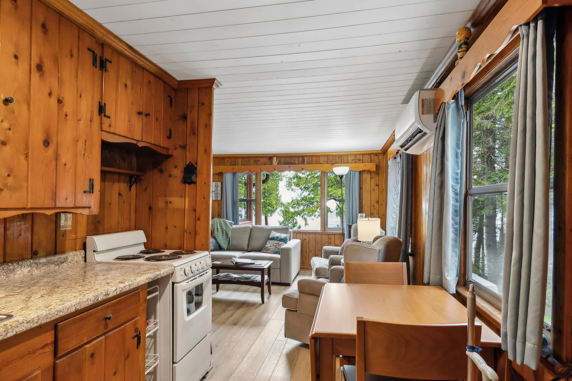 Stony Shore Cabin 7