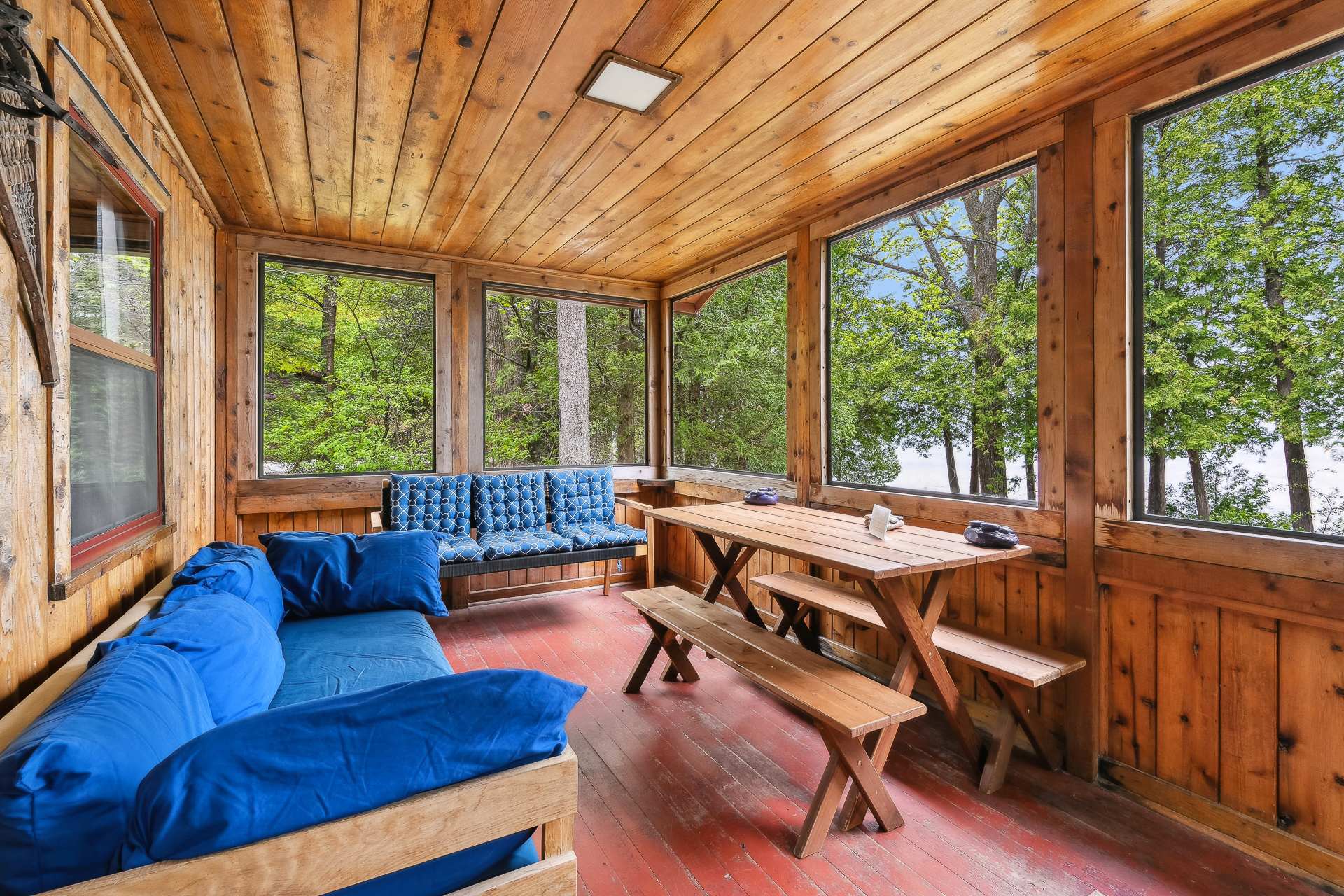 Stony Shore Cabin 3