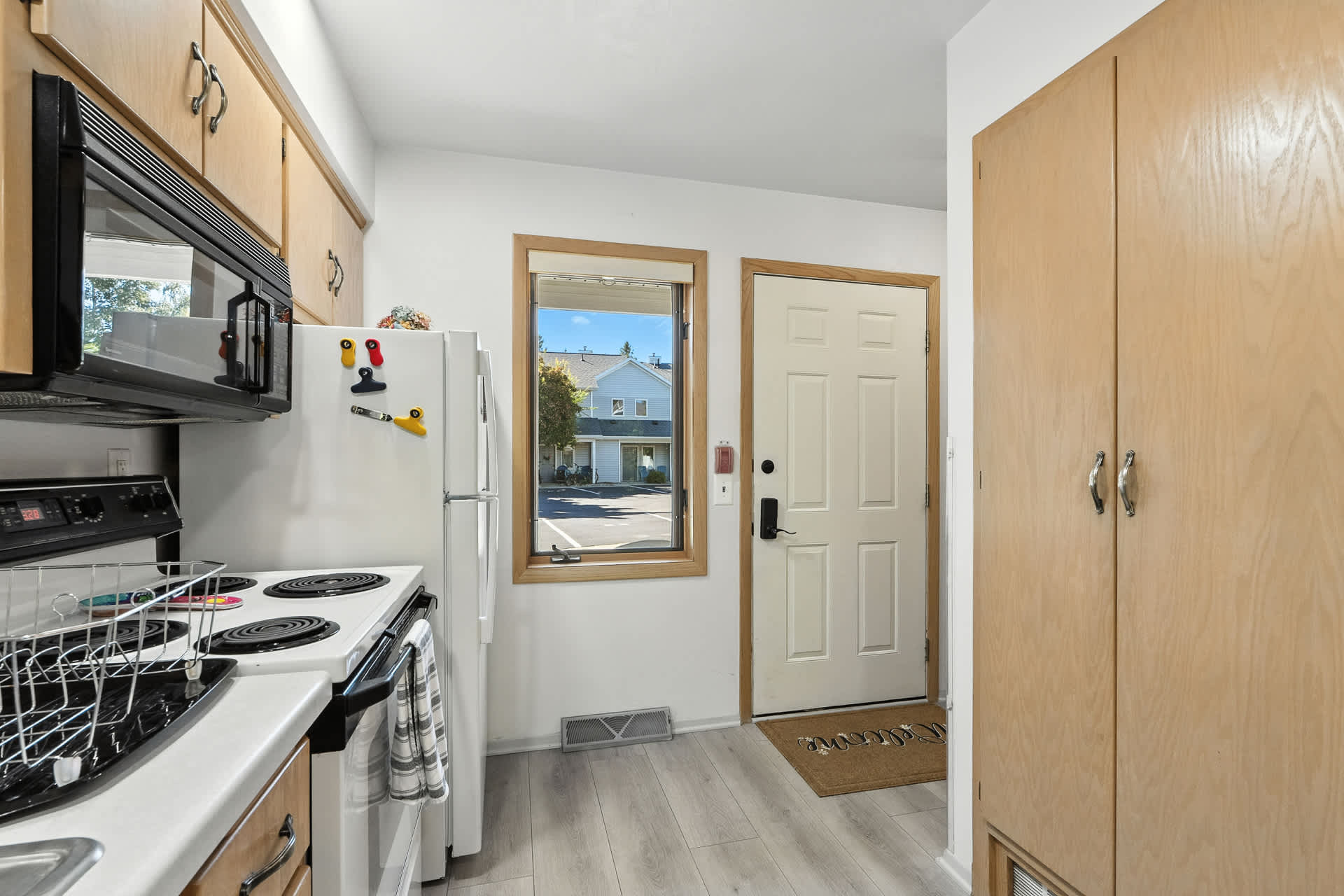 Hilltop Hideaway (Unit B-5) 6