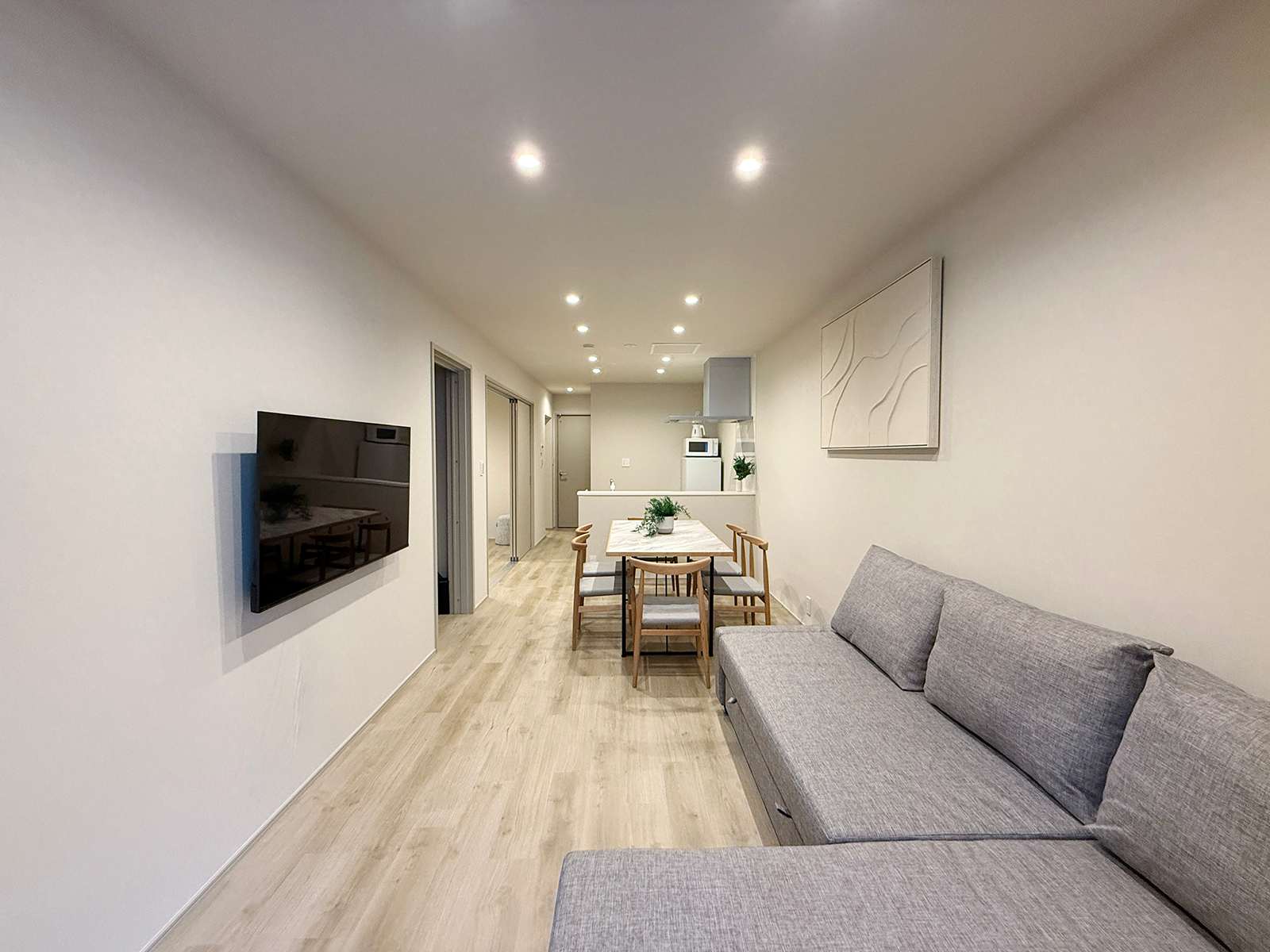 New Spacious 2BR|5m walk to Peace Park|Max 10