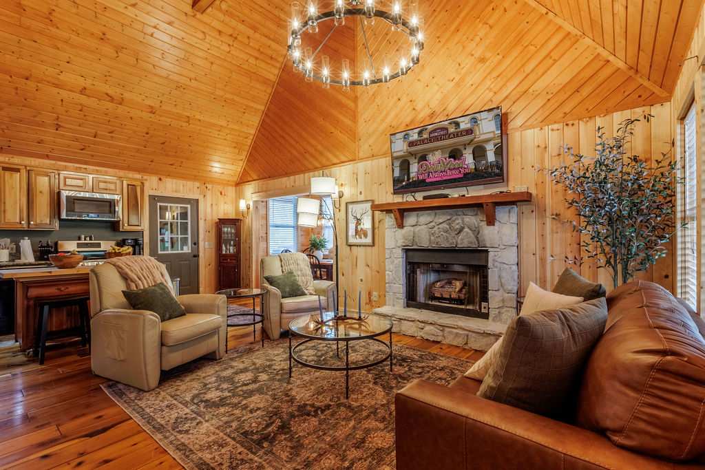 Cozy Mountain Retreat l Close to Attractions — Sevierville, TN — vacation rental