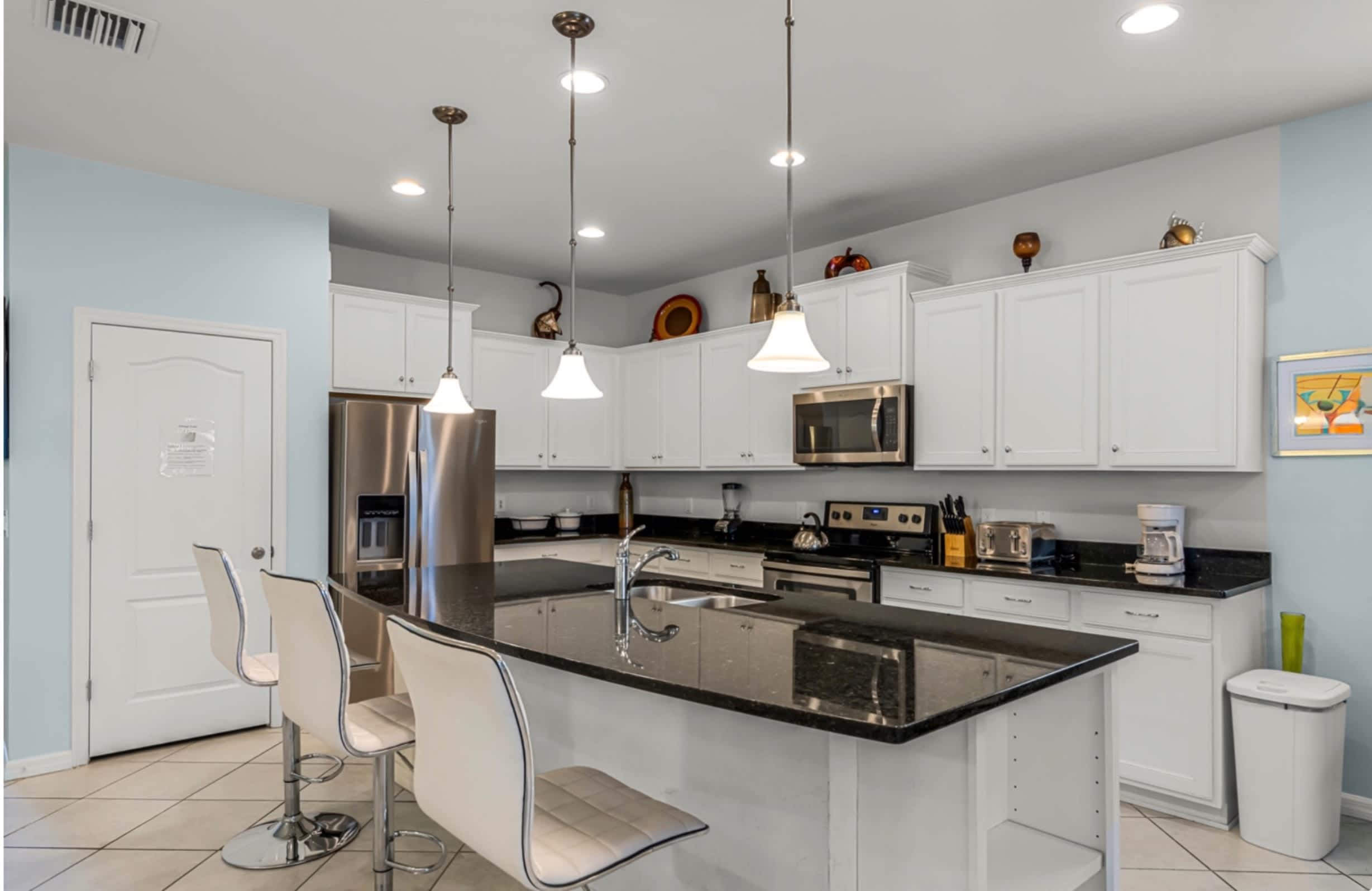 The sophisticated kitchen is well equipped for an unforgettable getaway​