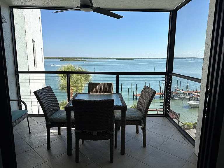 View 9