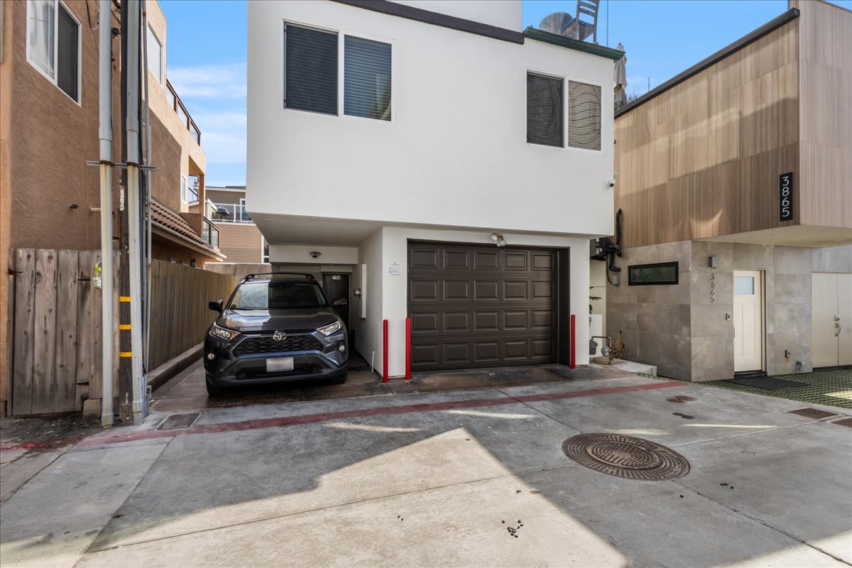 Panoramic Ocean View Huge Rooftop Deck Sleeps 8 10