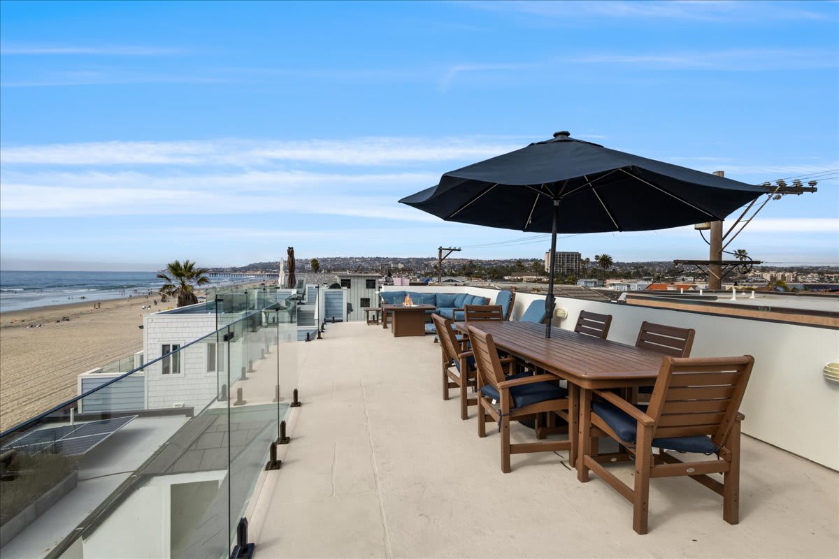 Stunning Ocean Views Rooftop Deck Sleeps 10 4