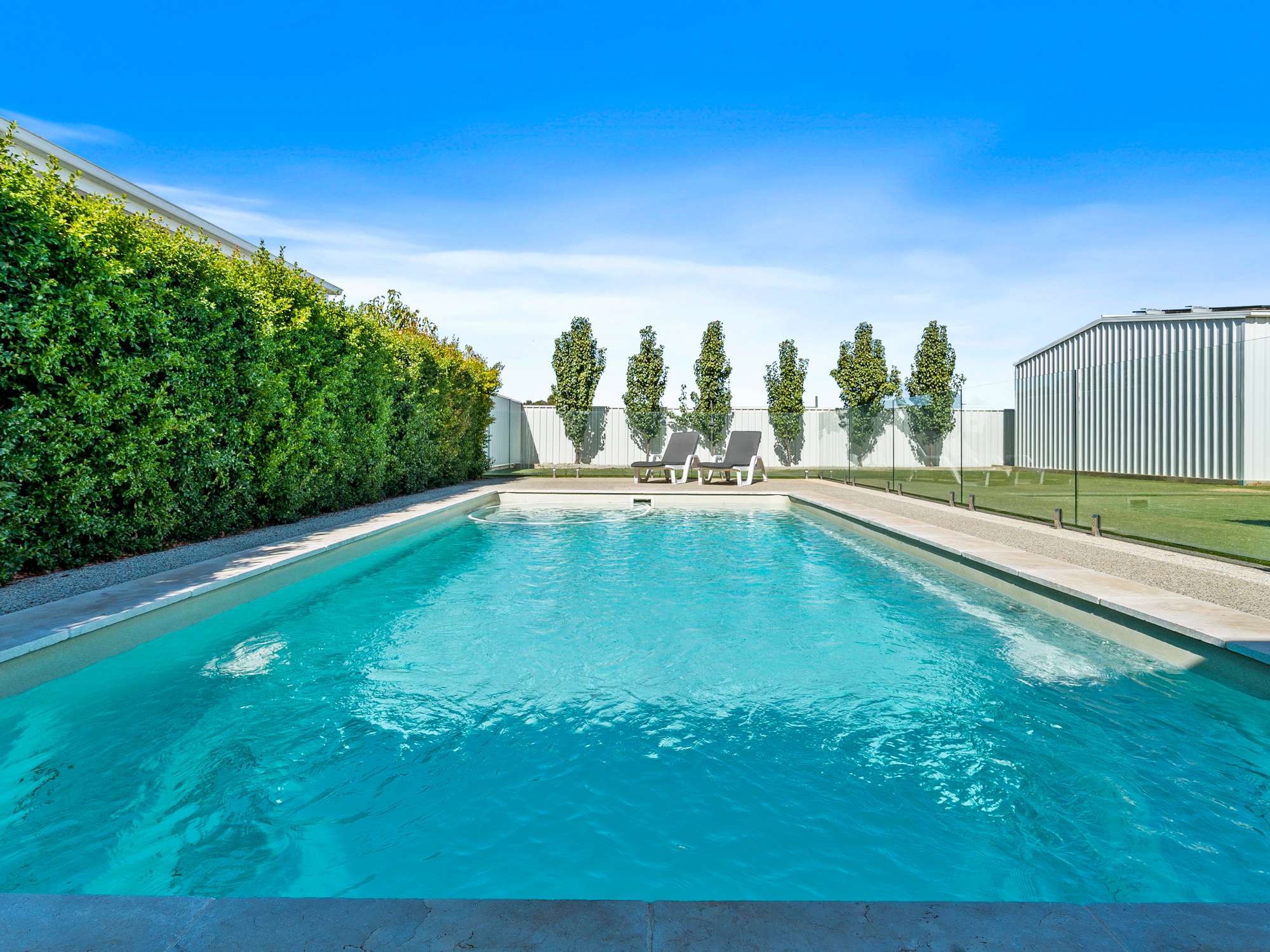 The Hamptons Retreat — Yarrawonga, Victoria — vacation rental