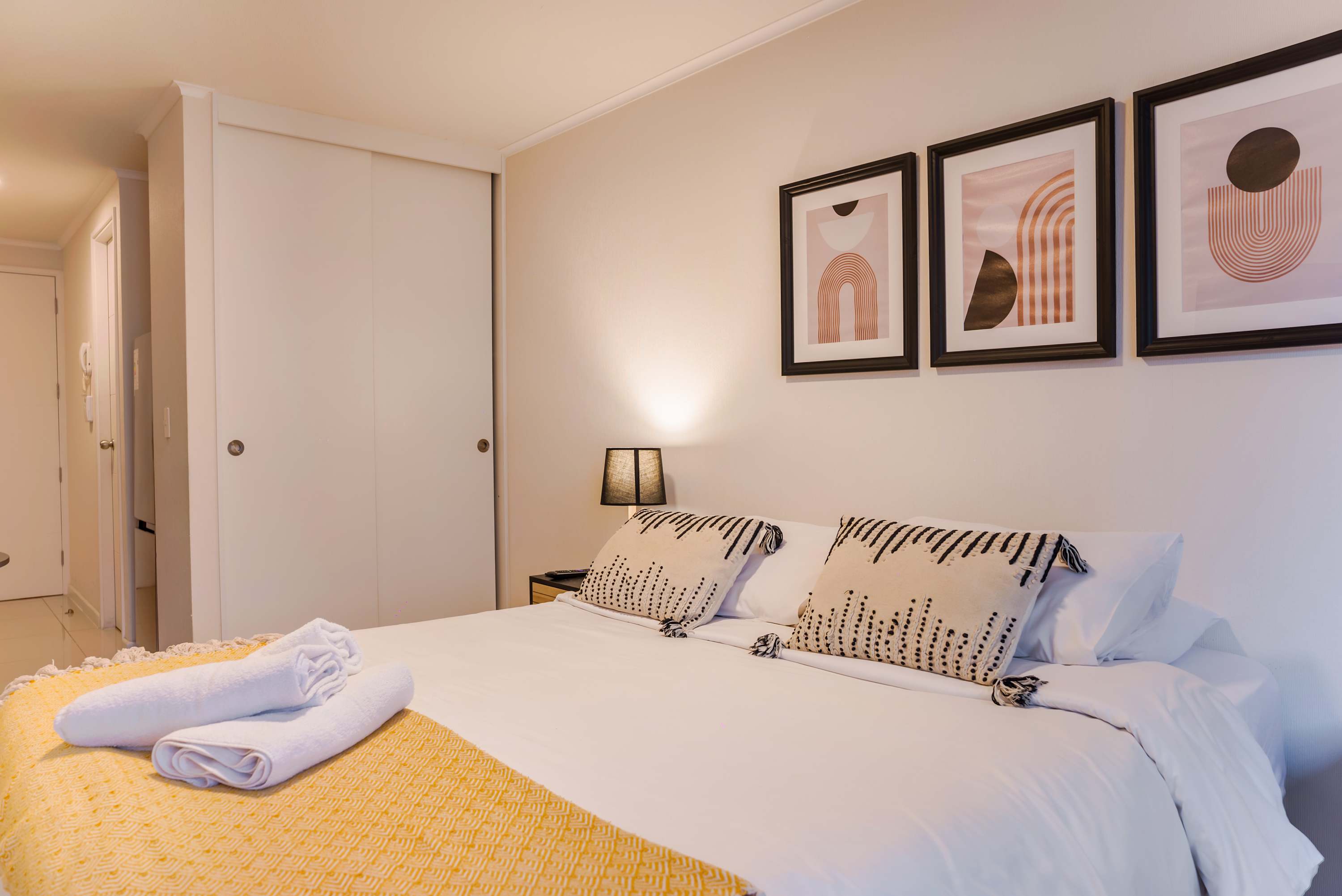 Modern Urban Studio in Santa Lucia Prime Location