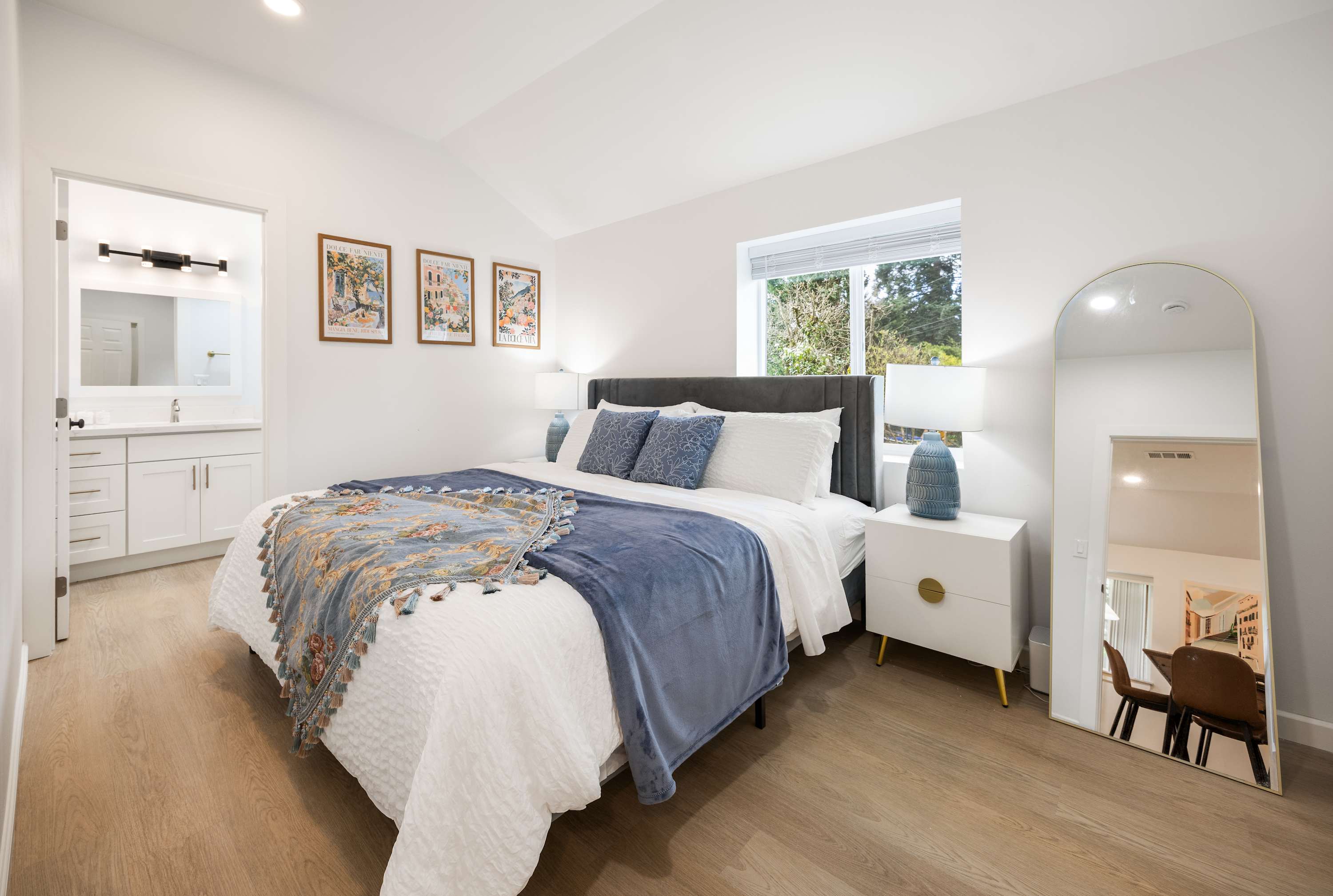 Single-Level 3BR Retreat, Step-Free & Family Ready