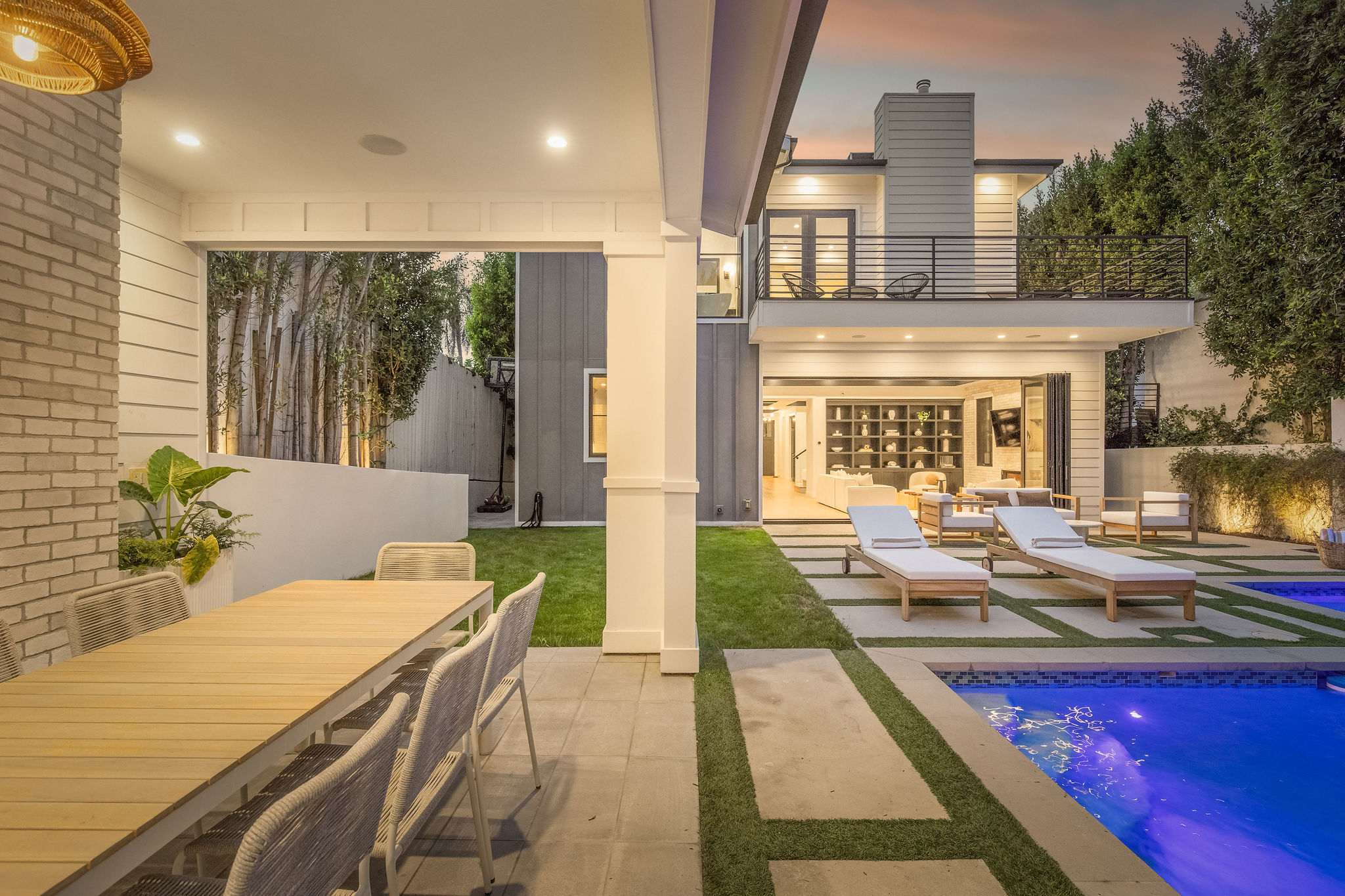 Set the table just steps from the water, with covered outdoor dining in the heart of West Hollywood