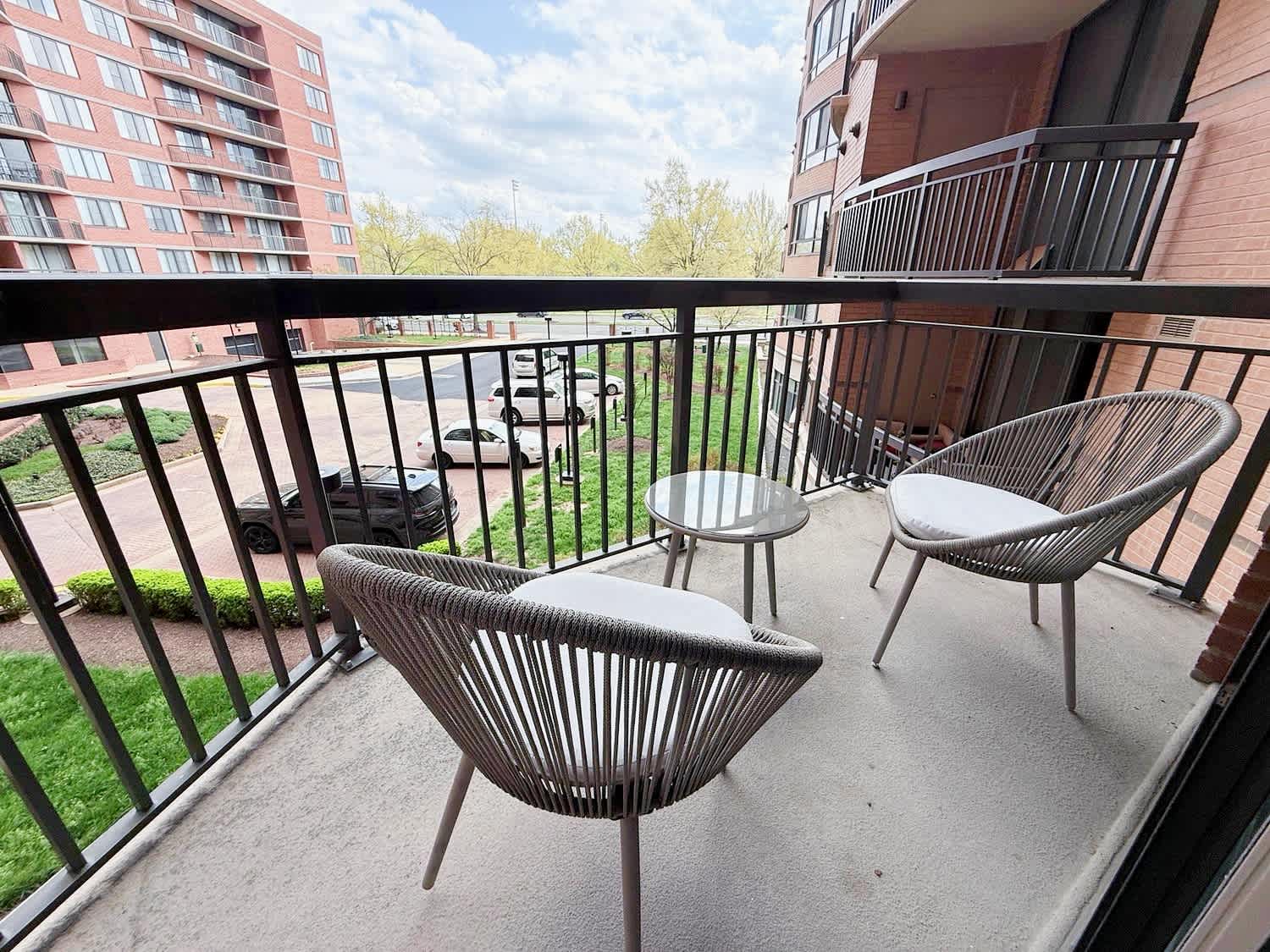 Beautiful Apt in the Heart of Pentagon City