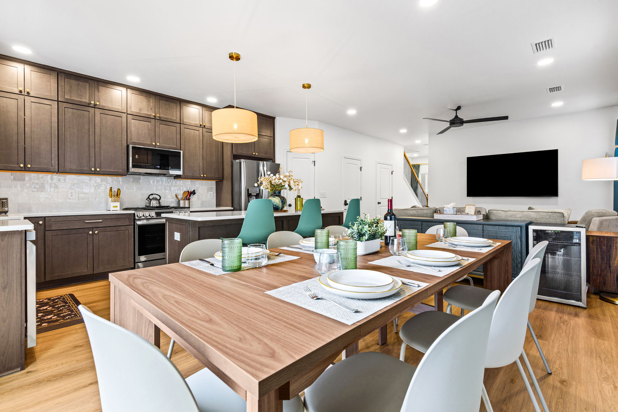 Modern Townhouse Near Dwntwn, 8 Min To Pns-beach - Pensacola
