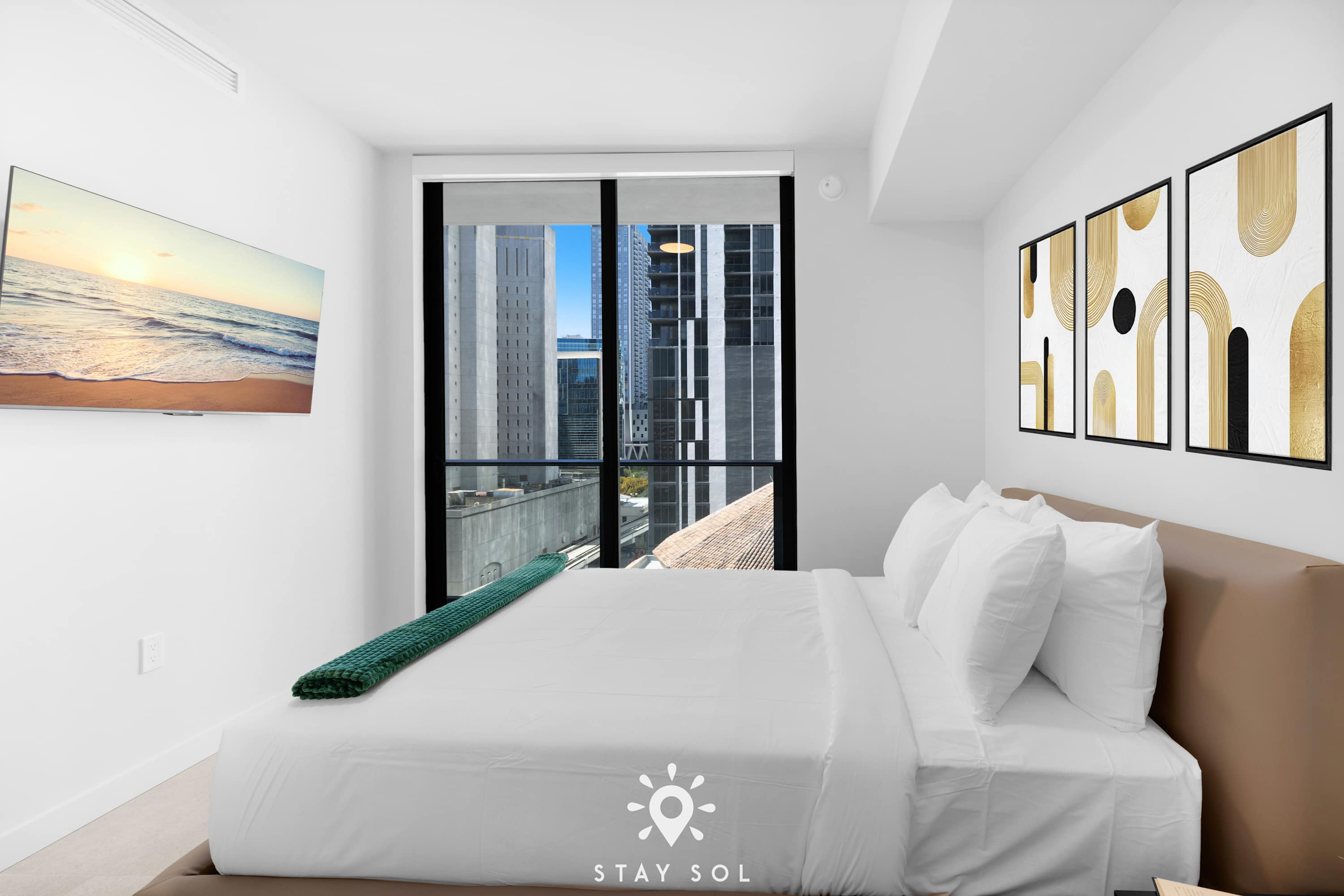 Resort-Style stay with Elegant 1BR in 501
