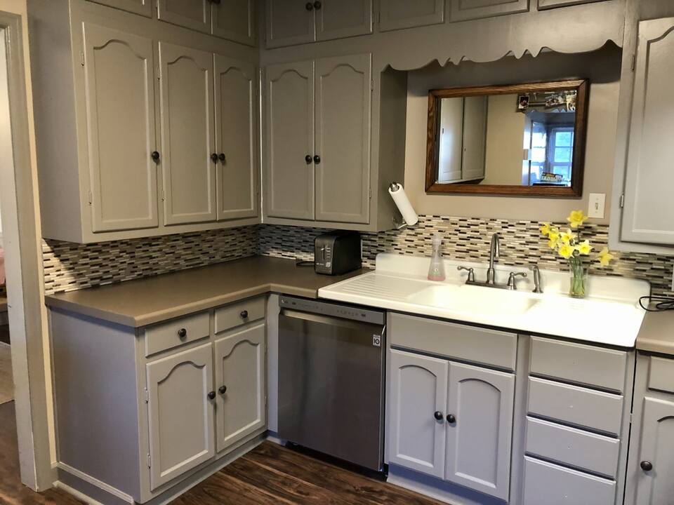Manistique Stone Cottage 8