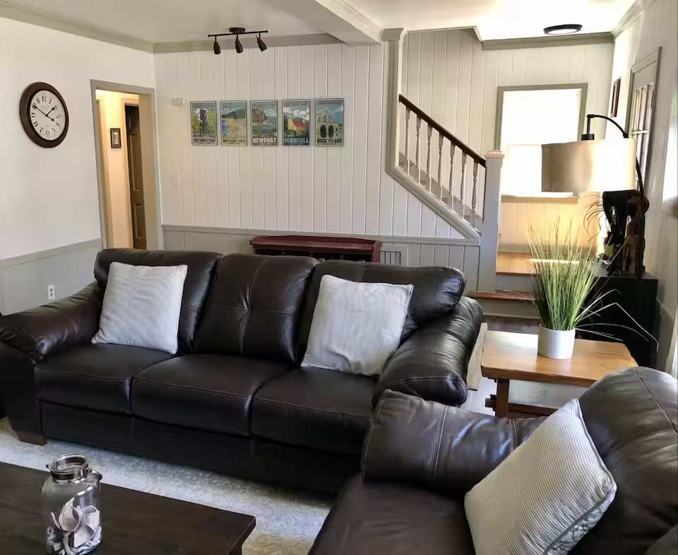Manistique Stone Cottage 2