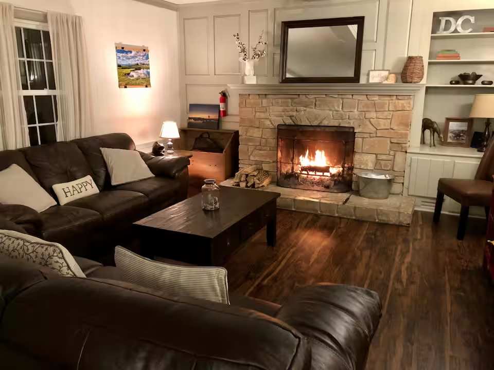 Manistique Stone Cottage 4