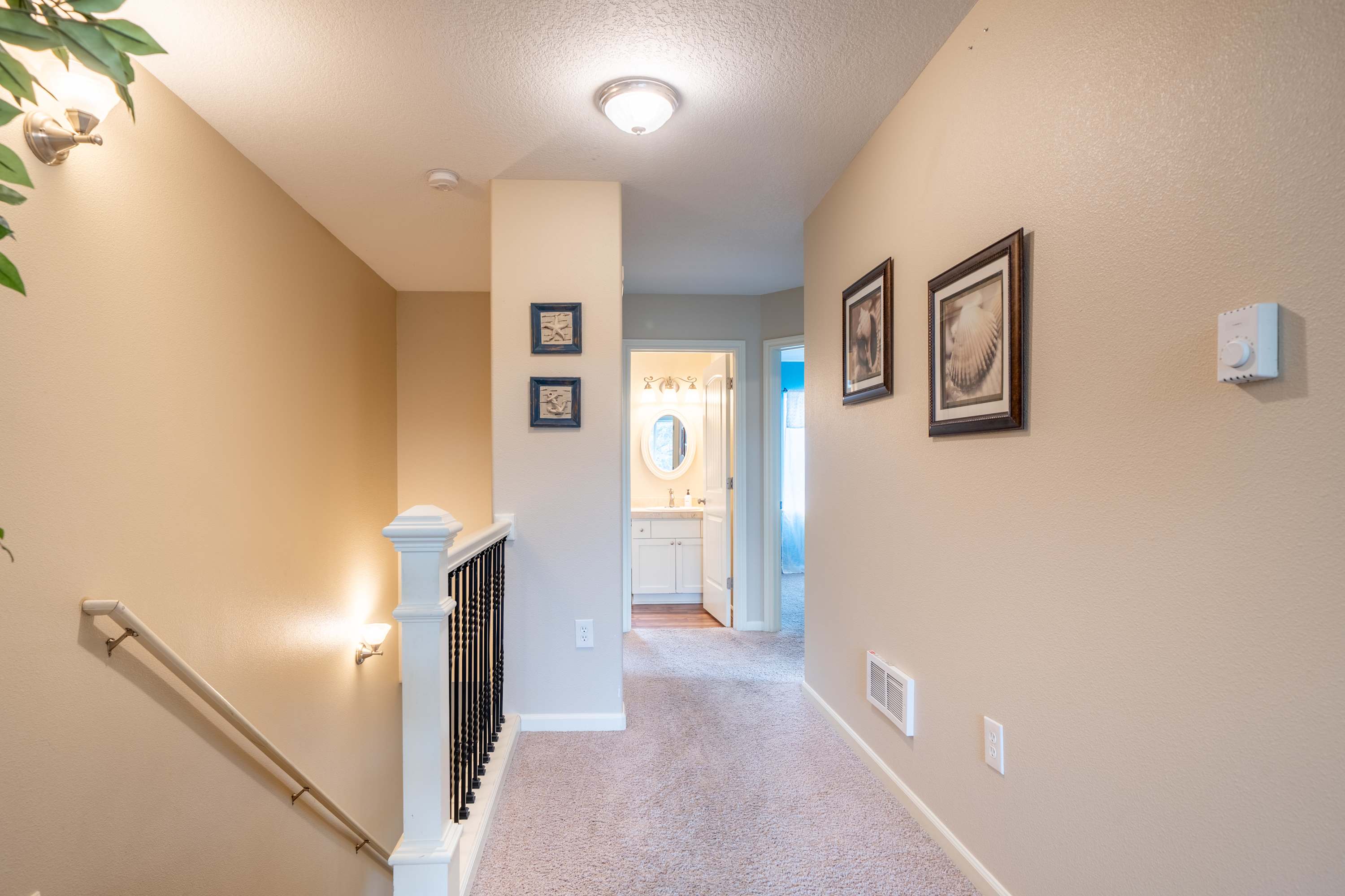 Riverfront Home Near Downtown + 5Min Walk to Beach